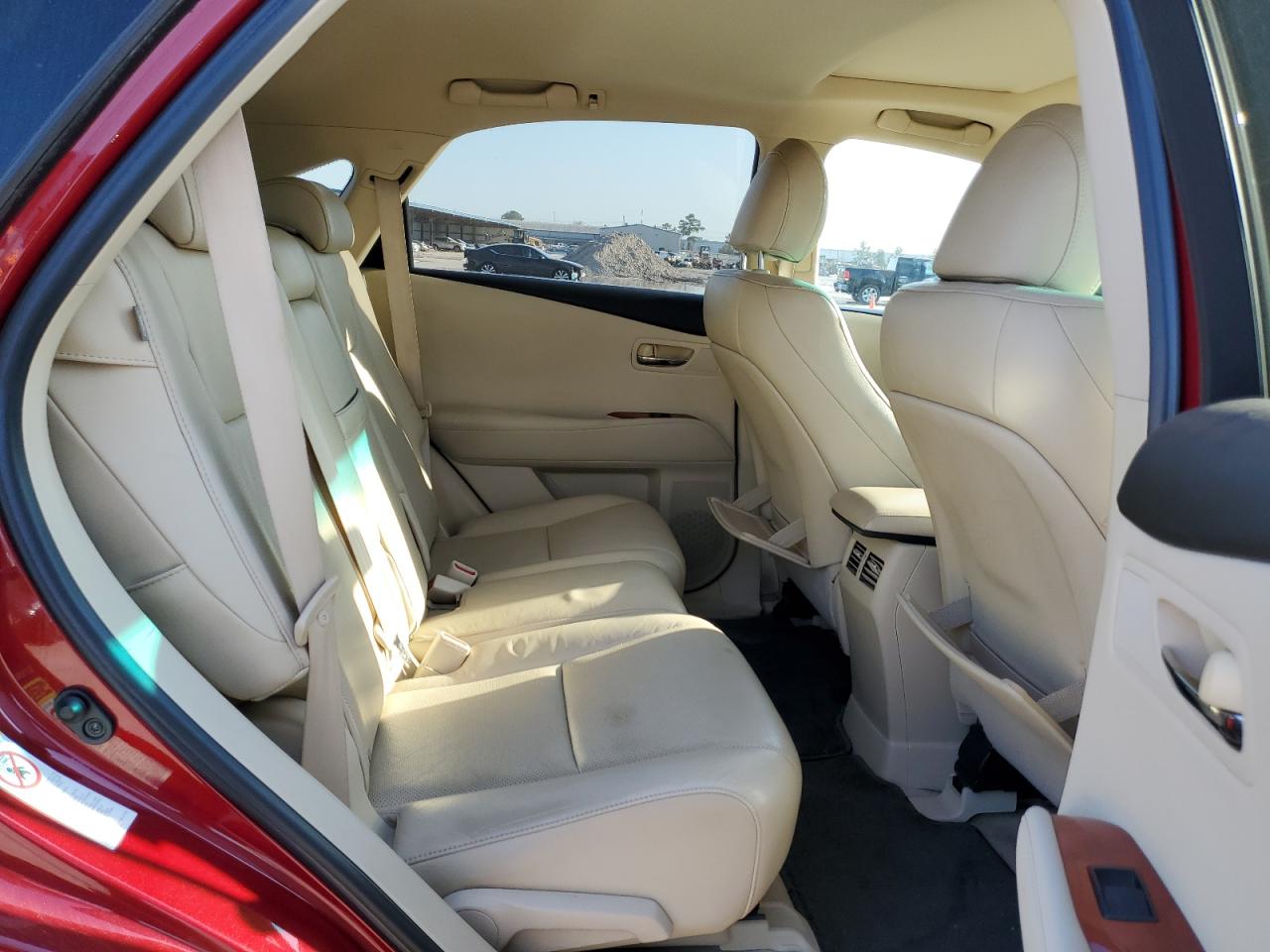 2010 Lexus RX - Image 11