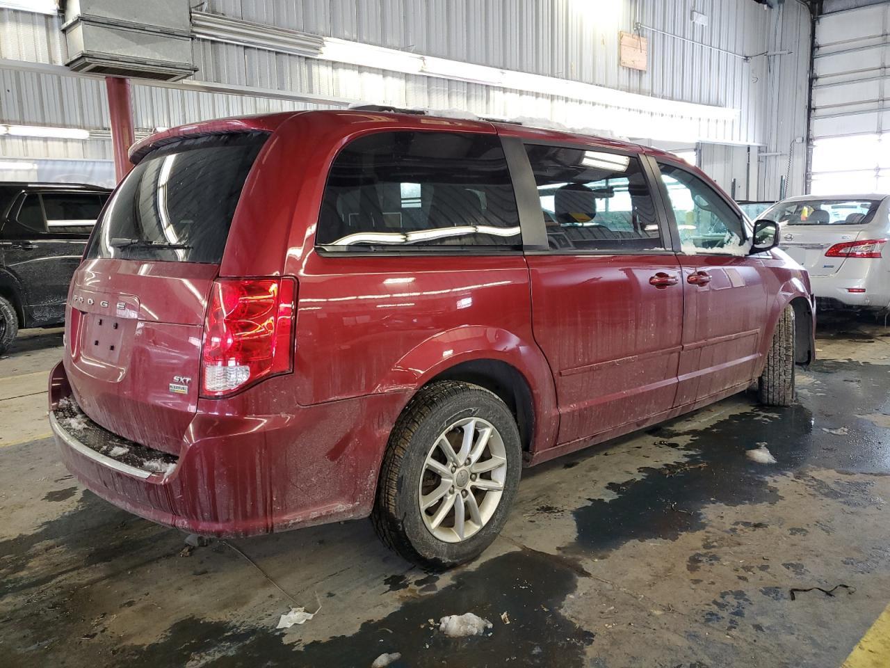2014 Dodge Caravan - Image 3