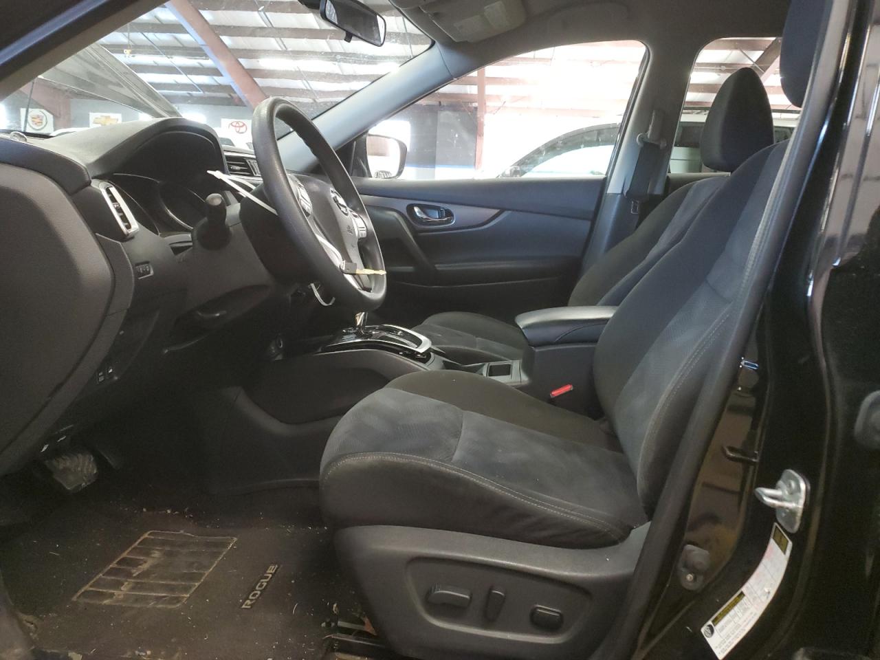 2015 Nissan Rogue - Image 7