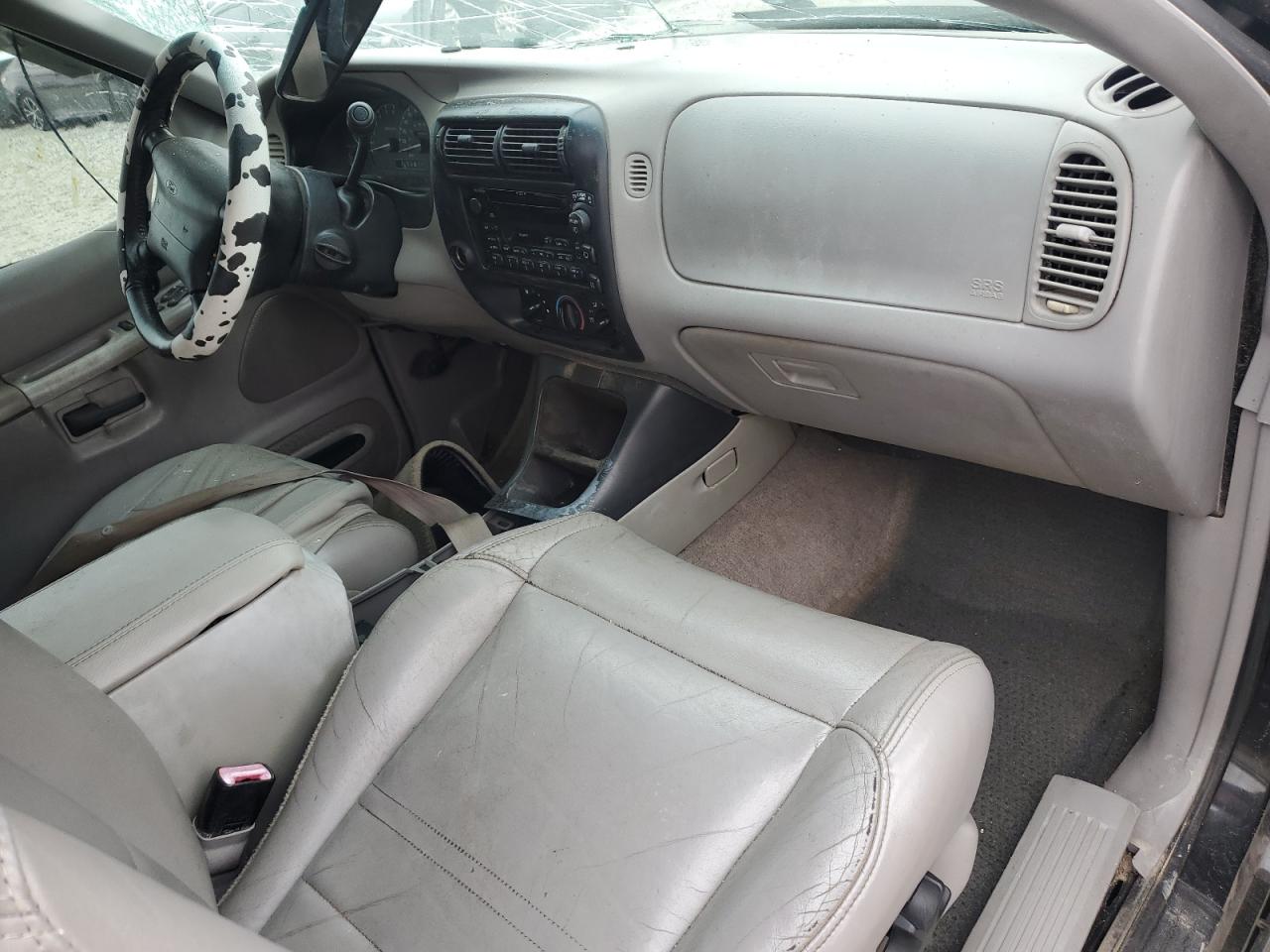 1999 Ford Explorer - Image 8