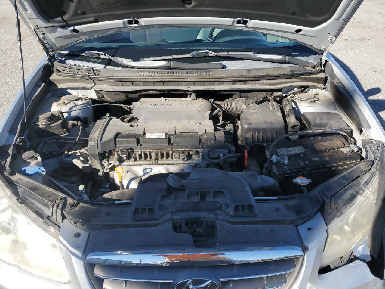 2009 Hyundai Elantra - Image 11