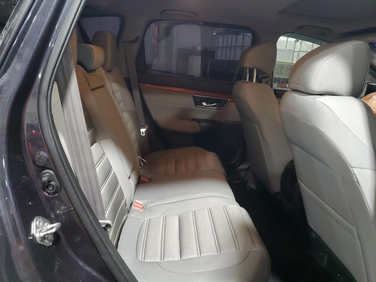 2018 Honda CR-V - Image 11