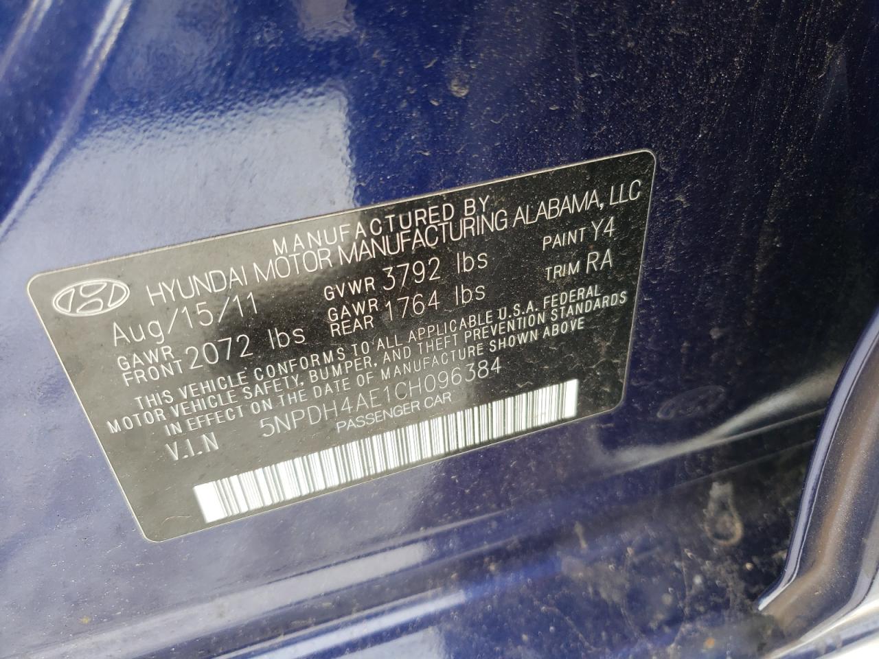 2012 Hyundai Elantra - Image 13