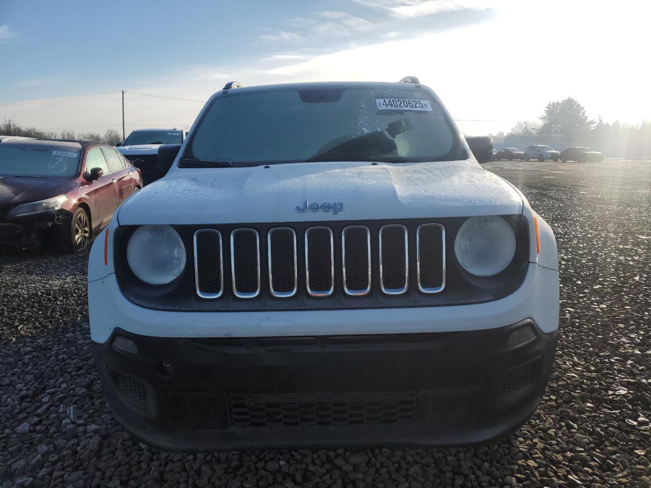 2017 Jeep Renegade - Image 5