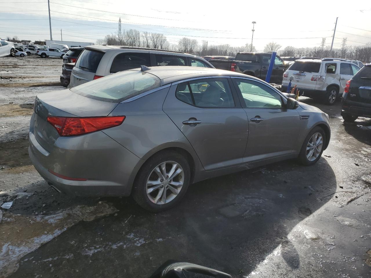 2012 Kia Optima - Image 3