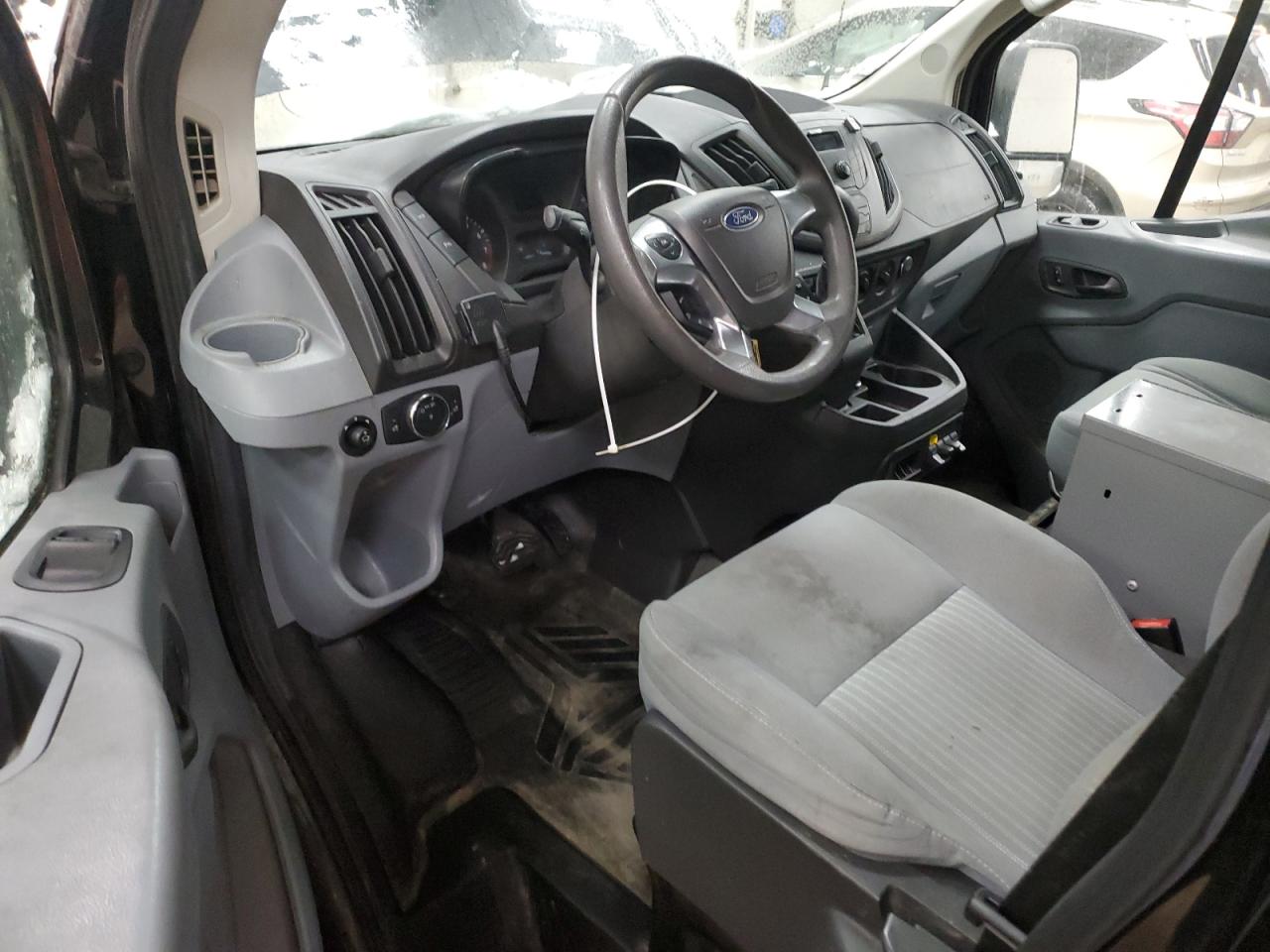 2015 Ford Transit - Image 8