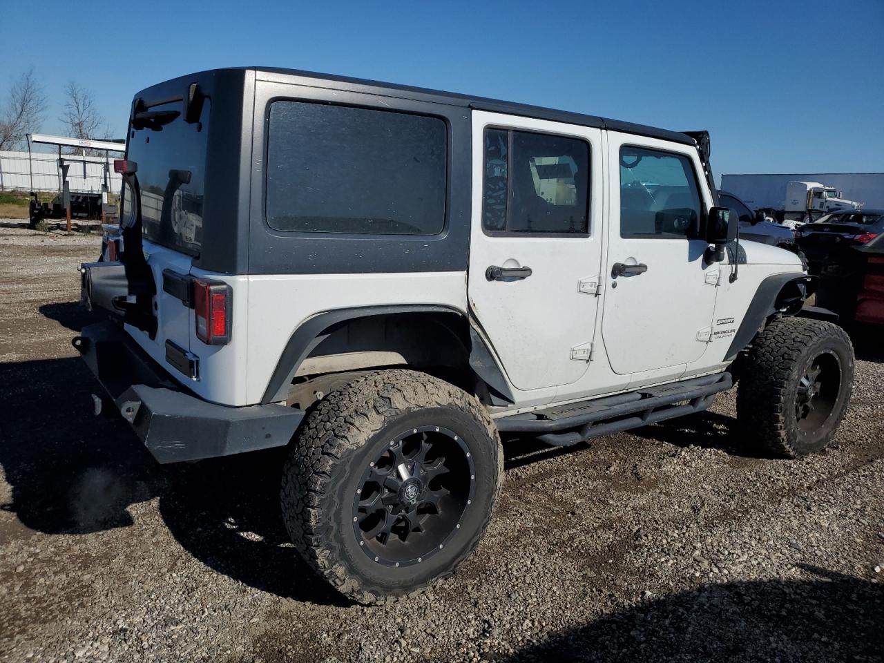 2014 Jeep Wrangler - Image 3