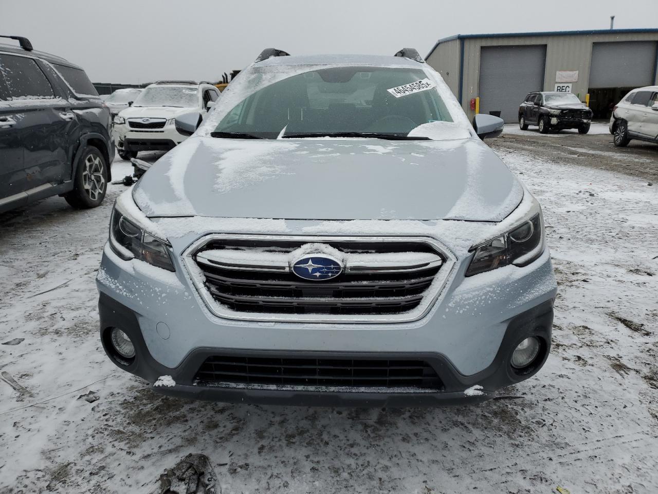 2018 Subaru Outback - Image 5