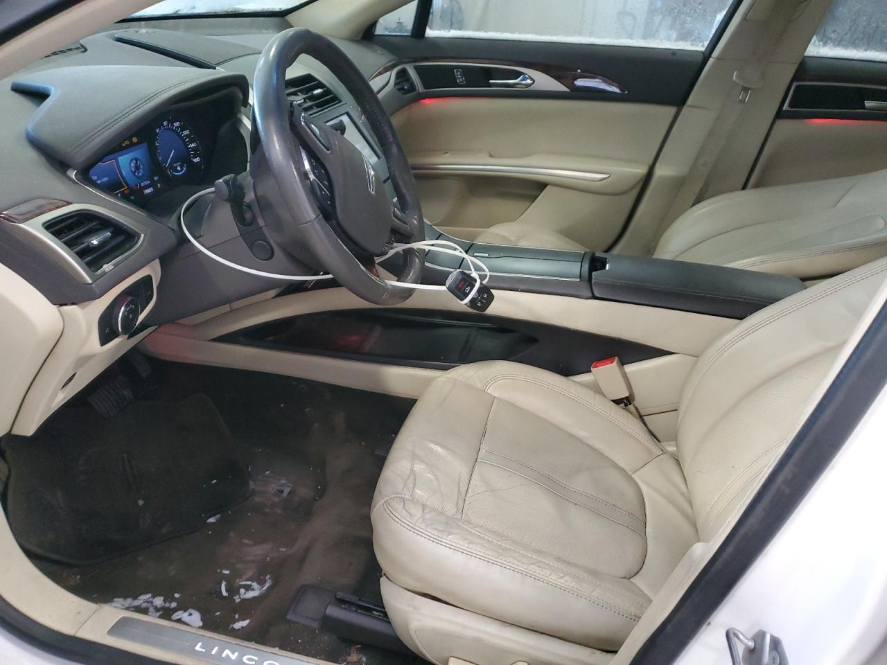 2013 Lincoln MKZ - Image 7