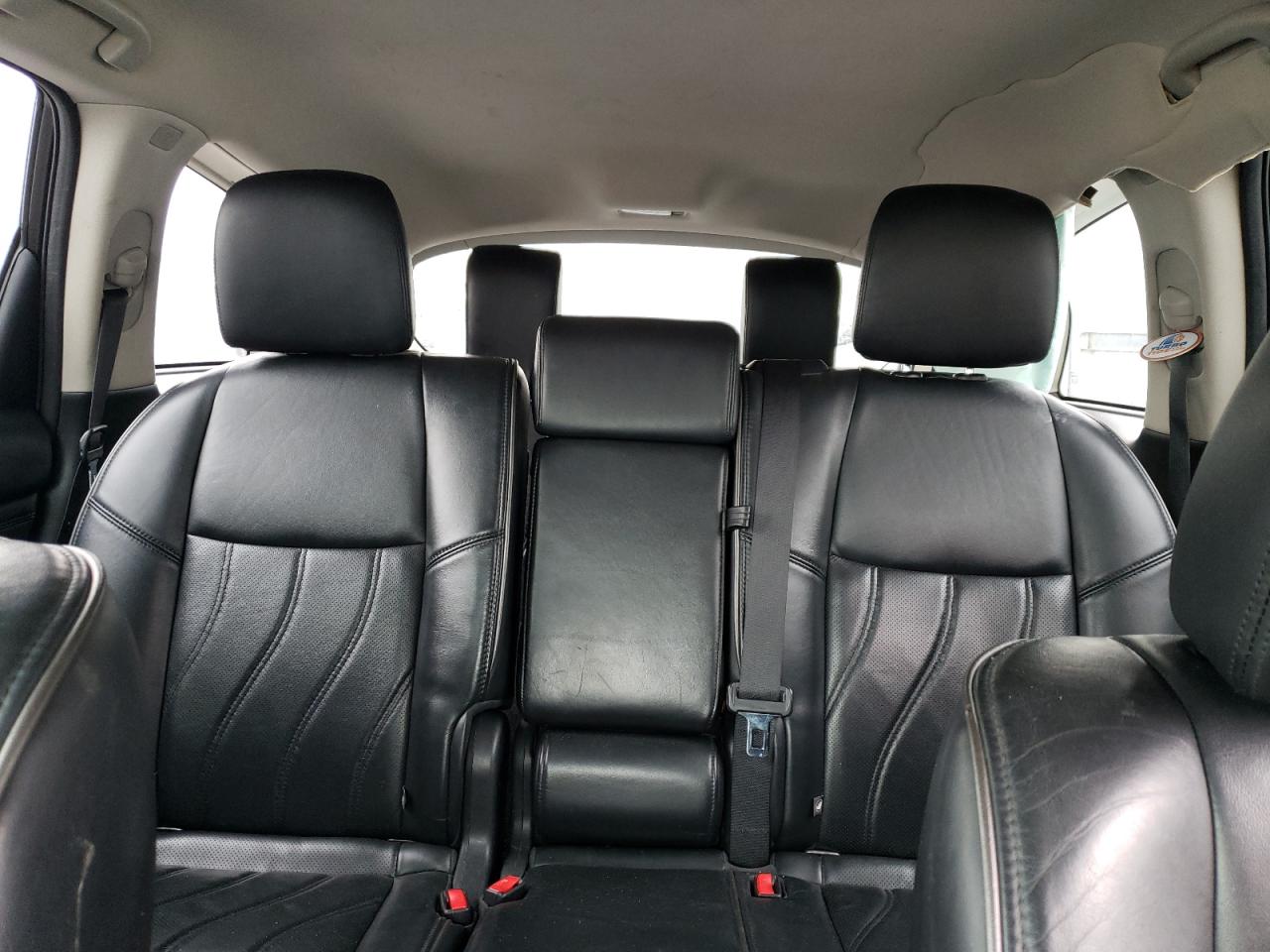 2015 Infiniti QX60 - Image 10