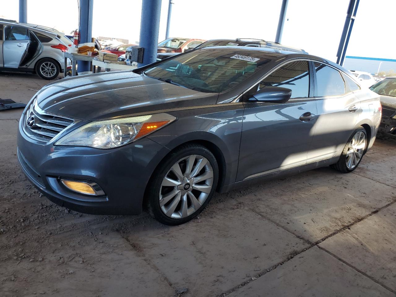 2013 Hyundai Azera Gls for Sale in Phoenix, AZ - Front End