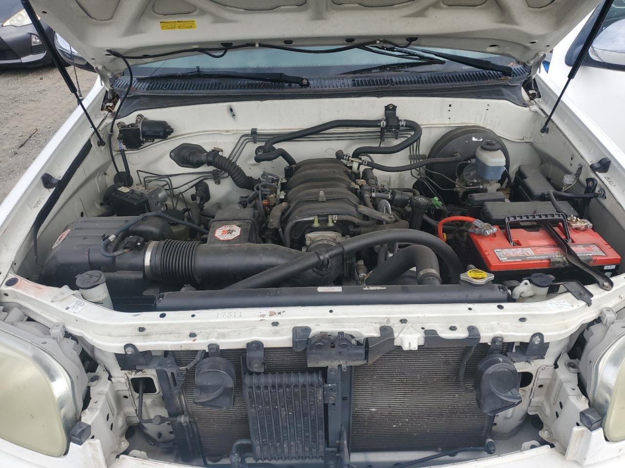 2005 Toyota Tundra - Image 11