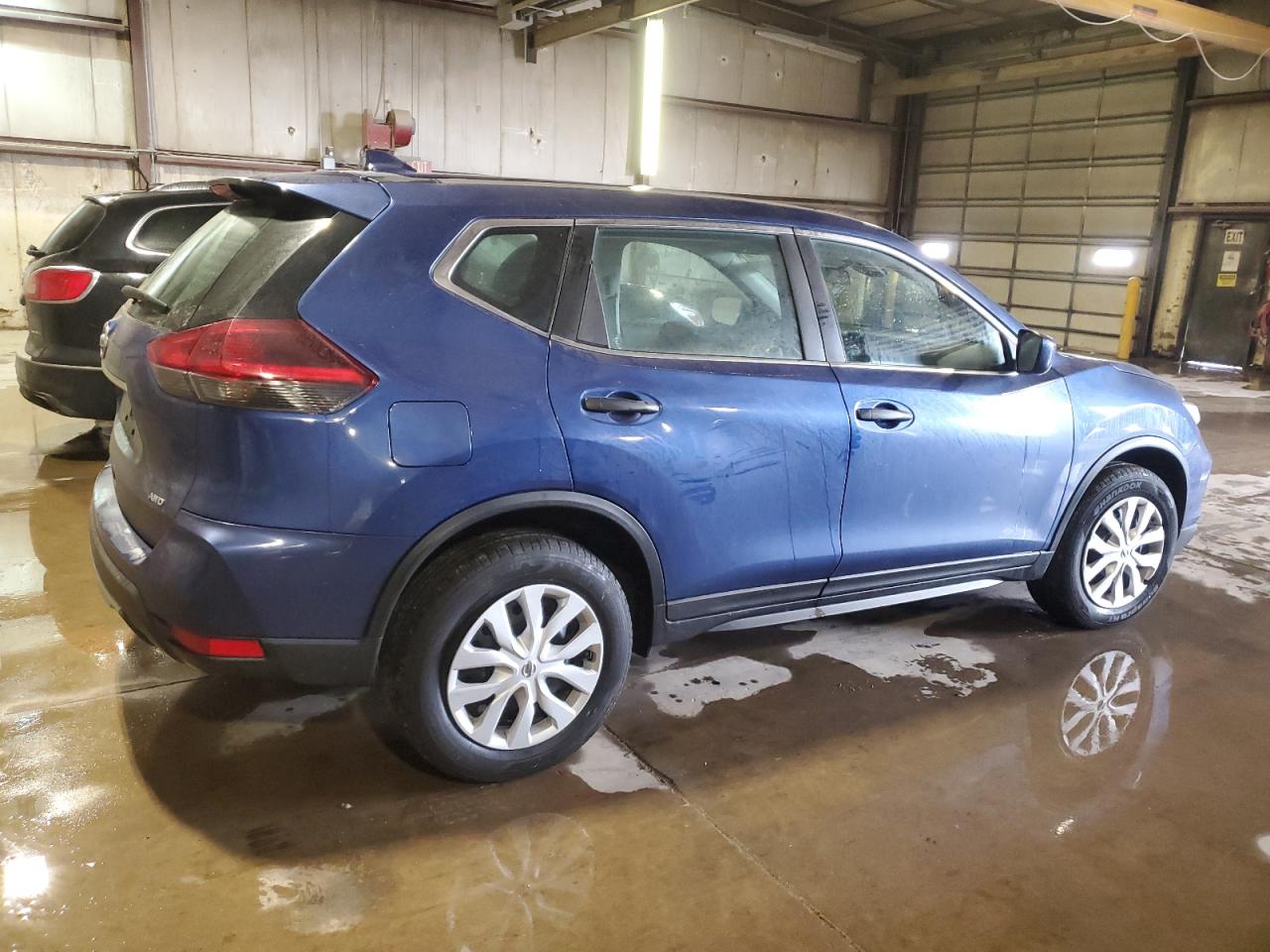 2019 Nissan Rogue - Image 3