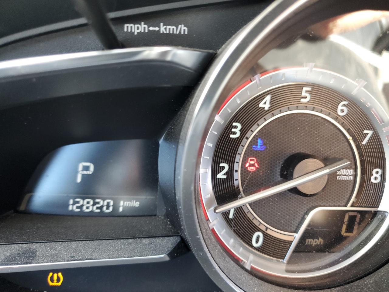 2014 Mazda 3 - Image 9