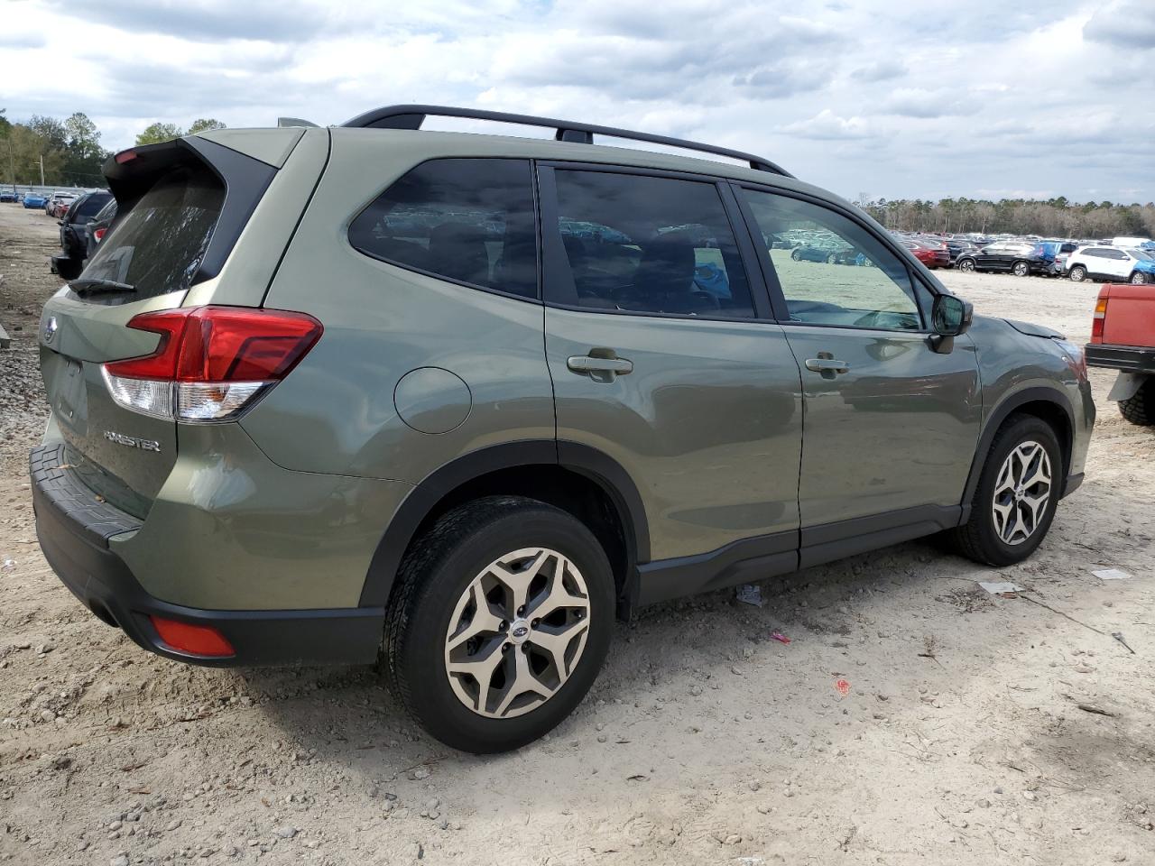 2021 Subaru Forester - Image 3