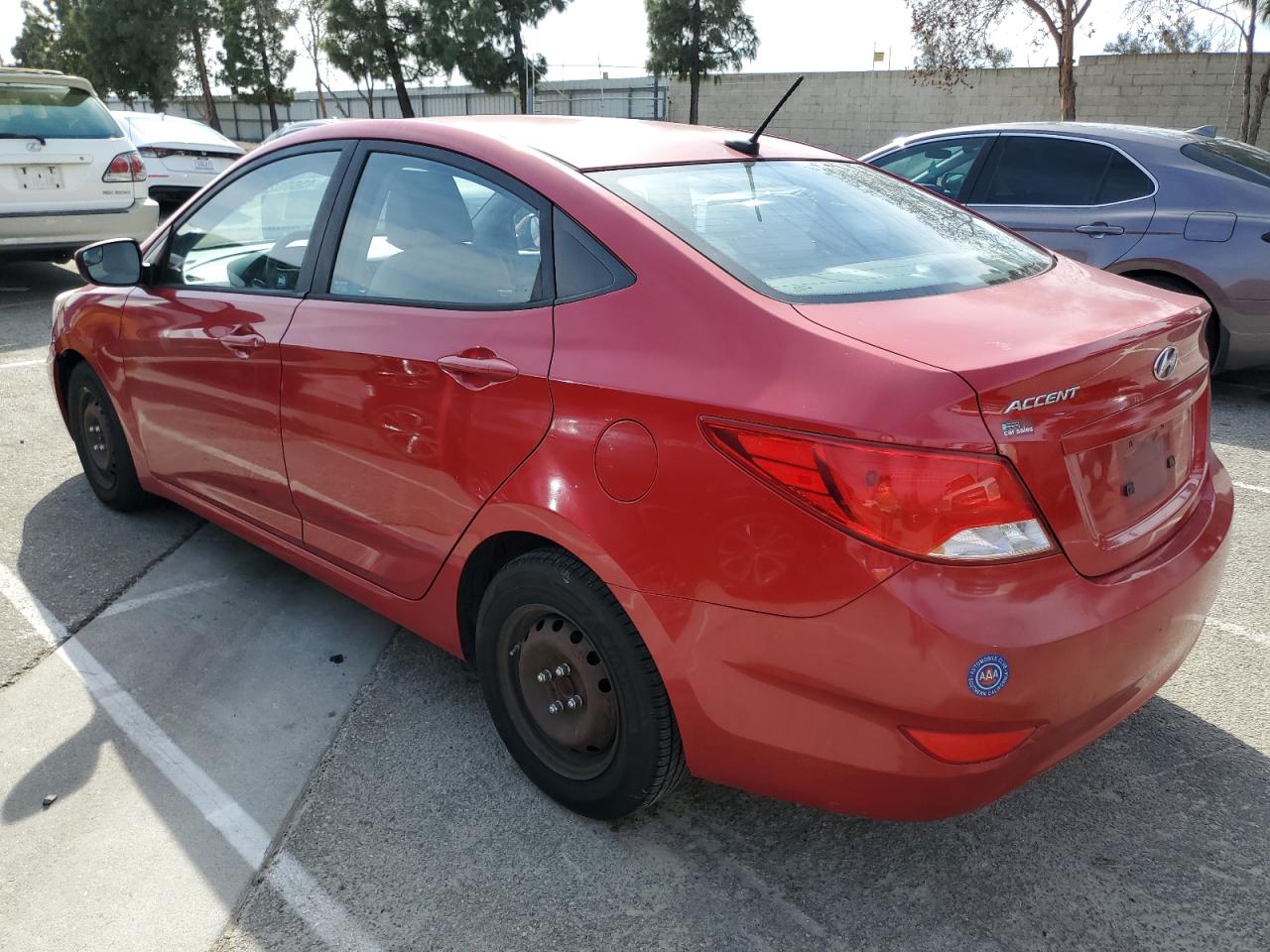 2015 Hyundai Accent - Image 2