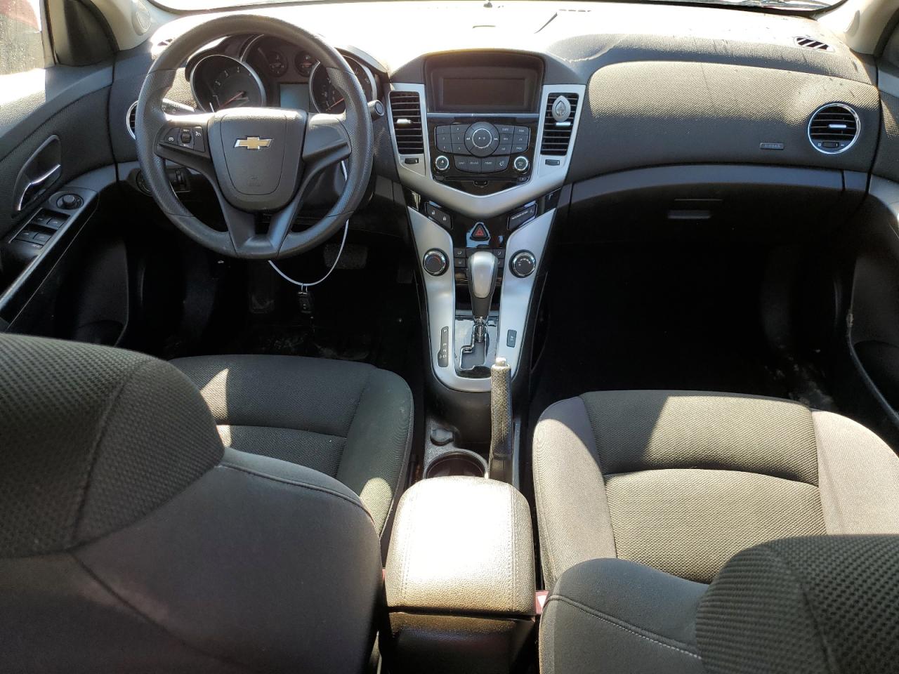 2012 Chevrolet Cruze - Image 8