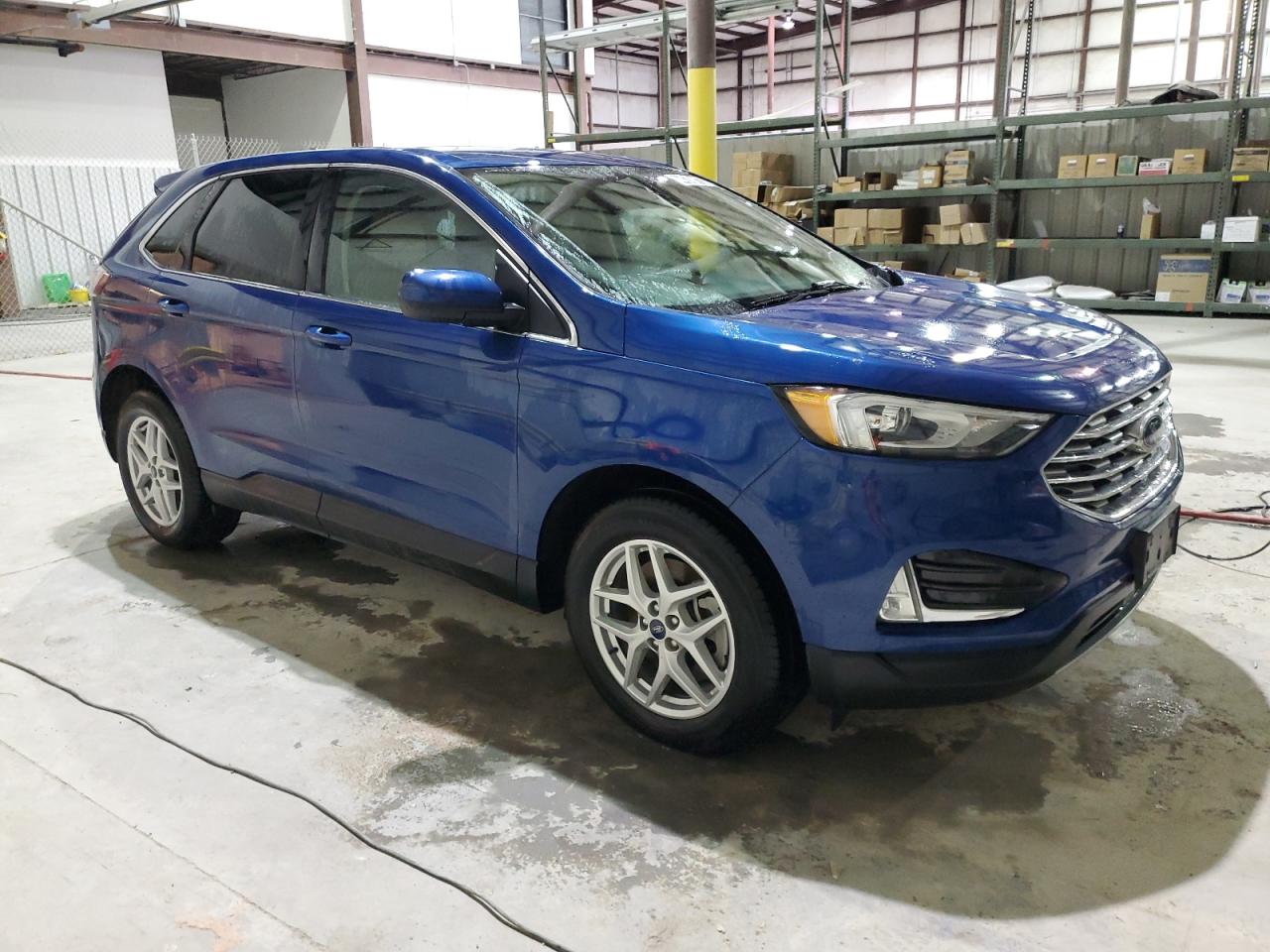 2021 Ford Edge - Image 4