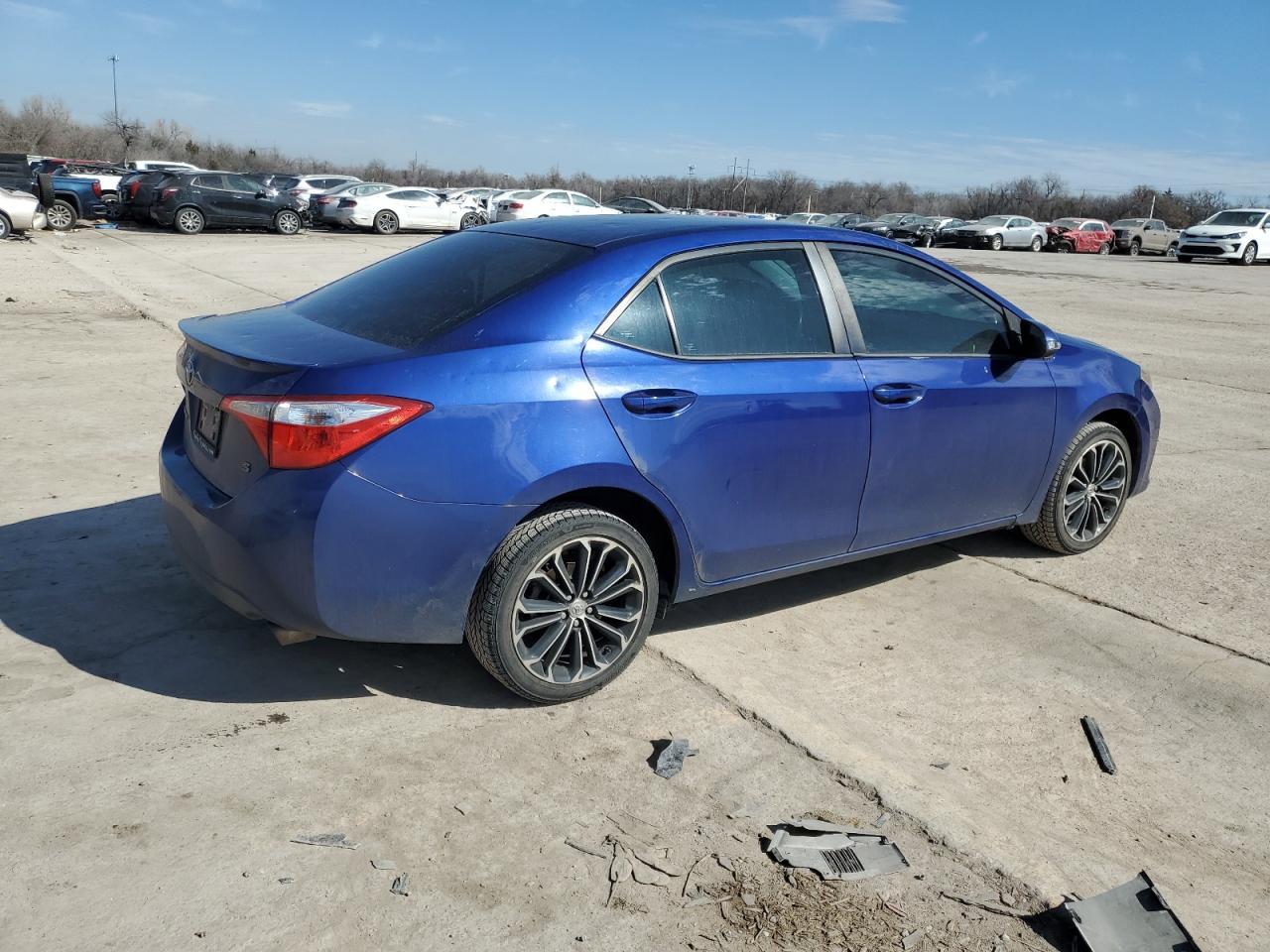2015 Toyota Corolla - Image 3