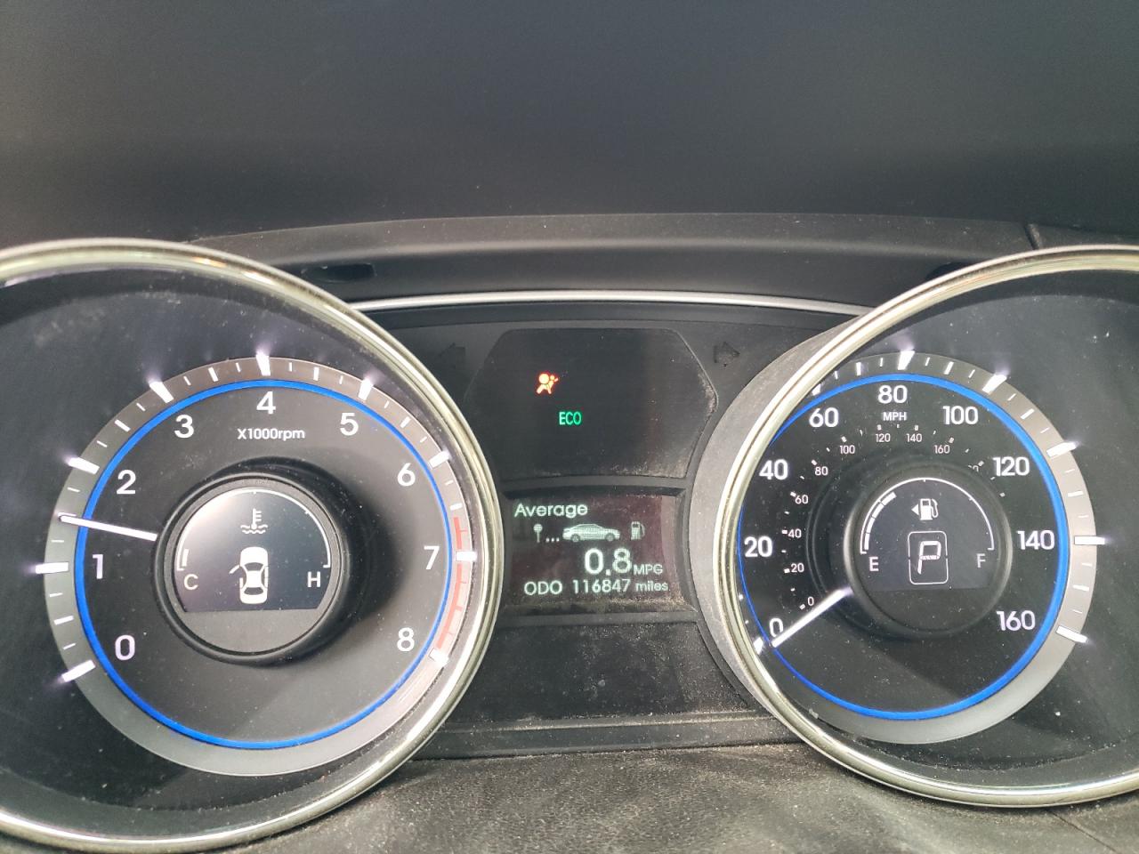 2013 Hyundai Sonata - Image 9