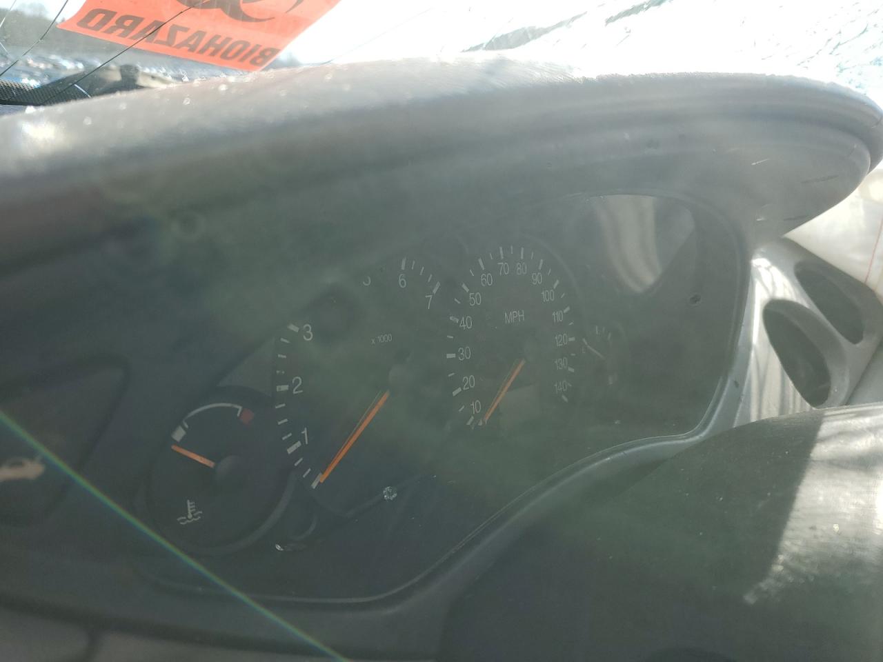 2002 Ford Focus - Image 9