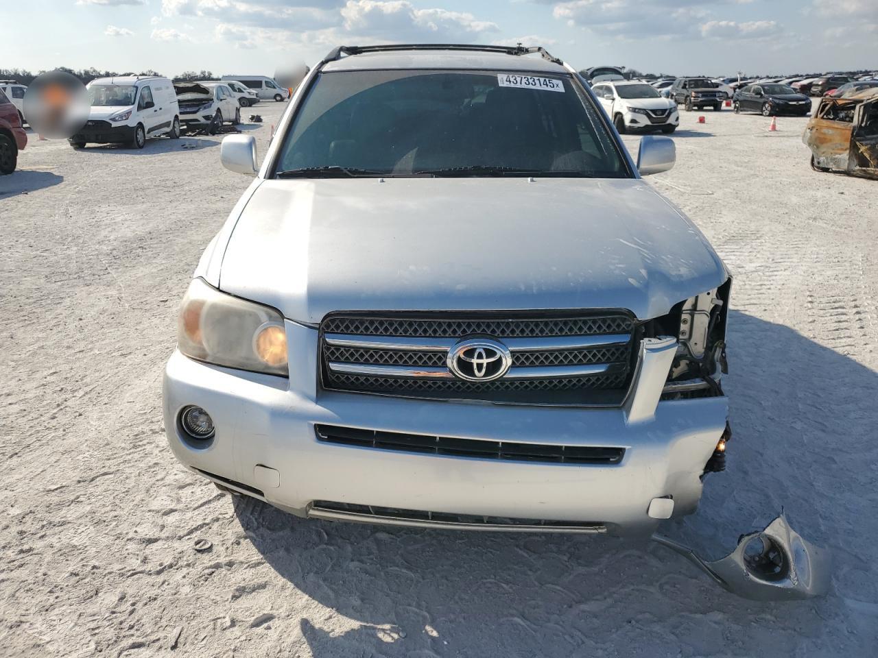 2006 Toyota Highlander - Image 5