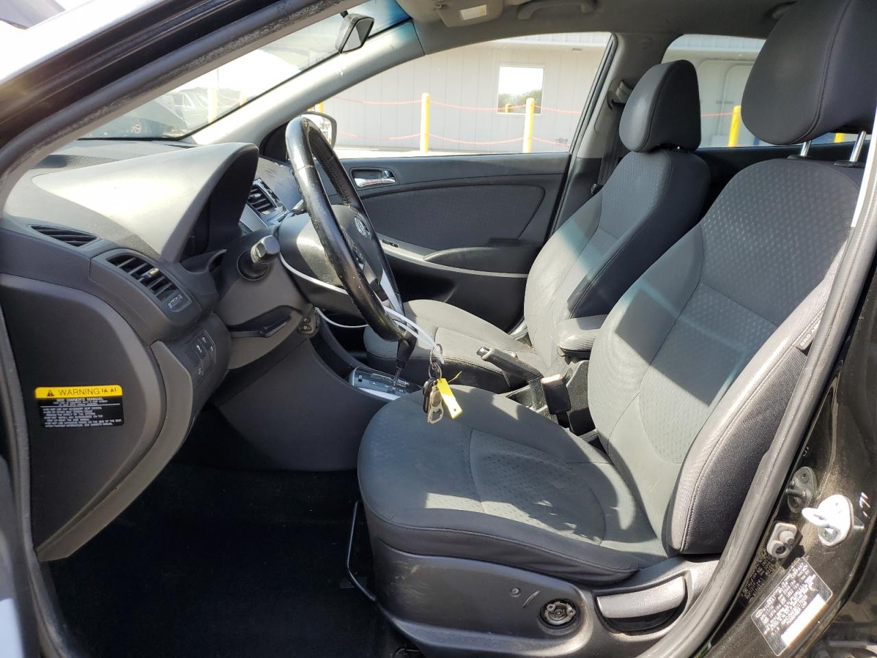 2014 Hyundai Accent - Image 7