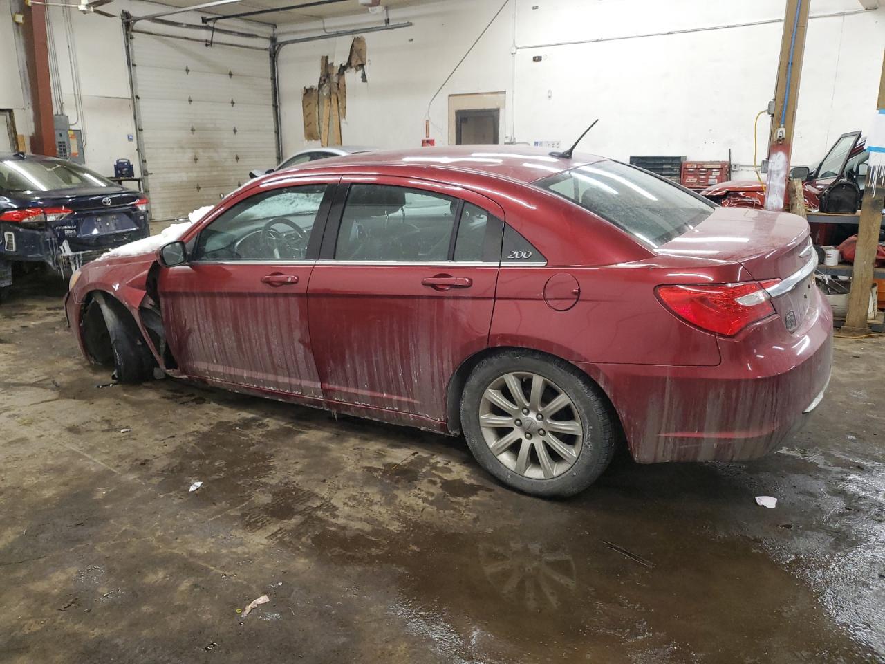 2012 Chrysler 200 - Image 2