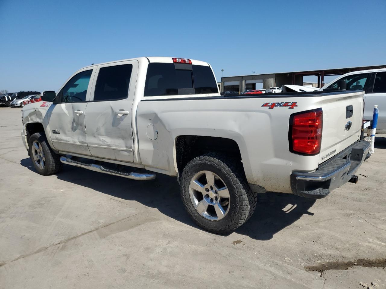 2015 Chevrolet Silverado - Image 2
