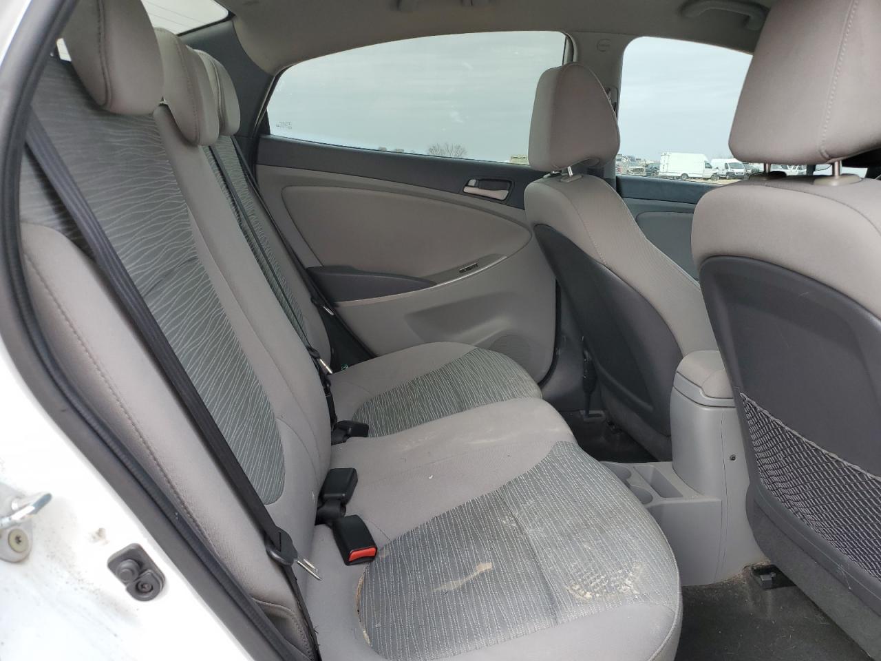 2016 Hyundai Accent - Image 10