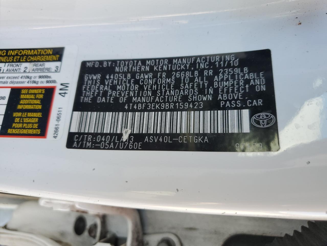 2011 Toyota Camry - Image 12