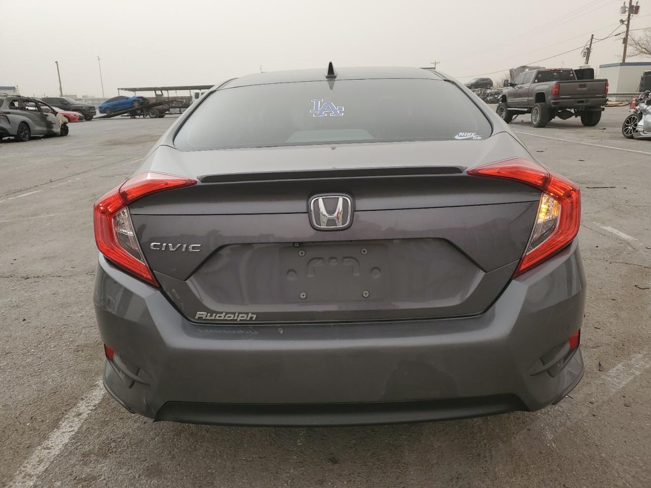 19XFC1F38GE035718 HONDA CIVIC 2016