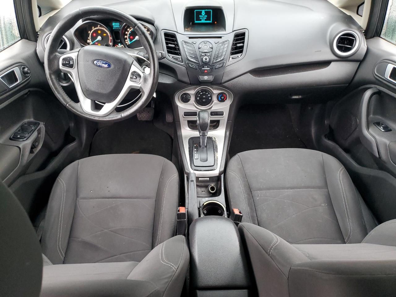 2015 Ford Fiesta - Image 8