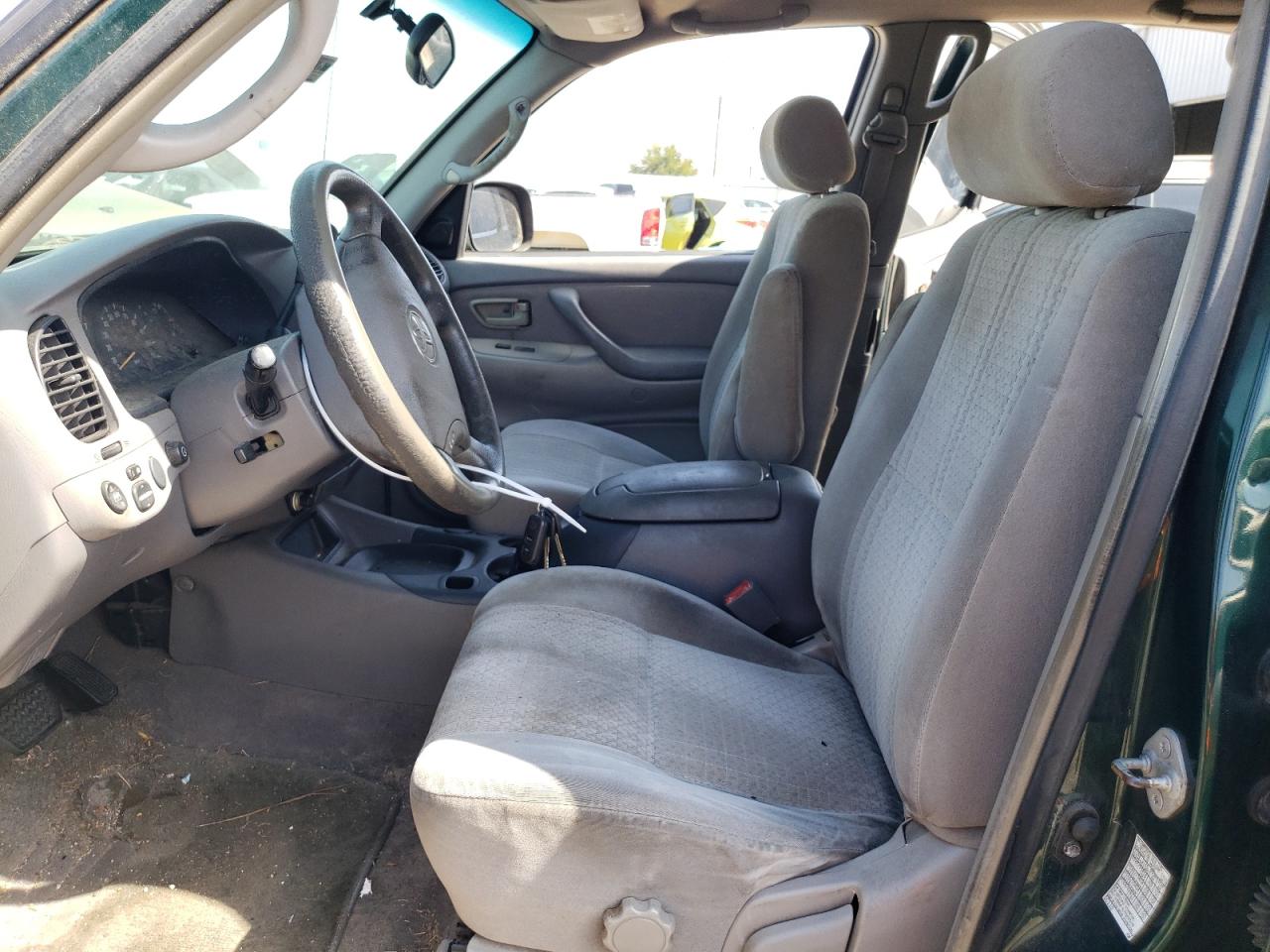 2004 Toyota Tundra - Image 7