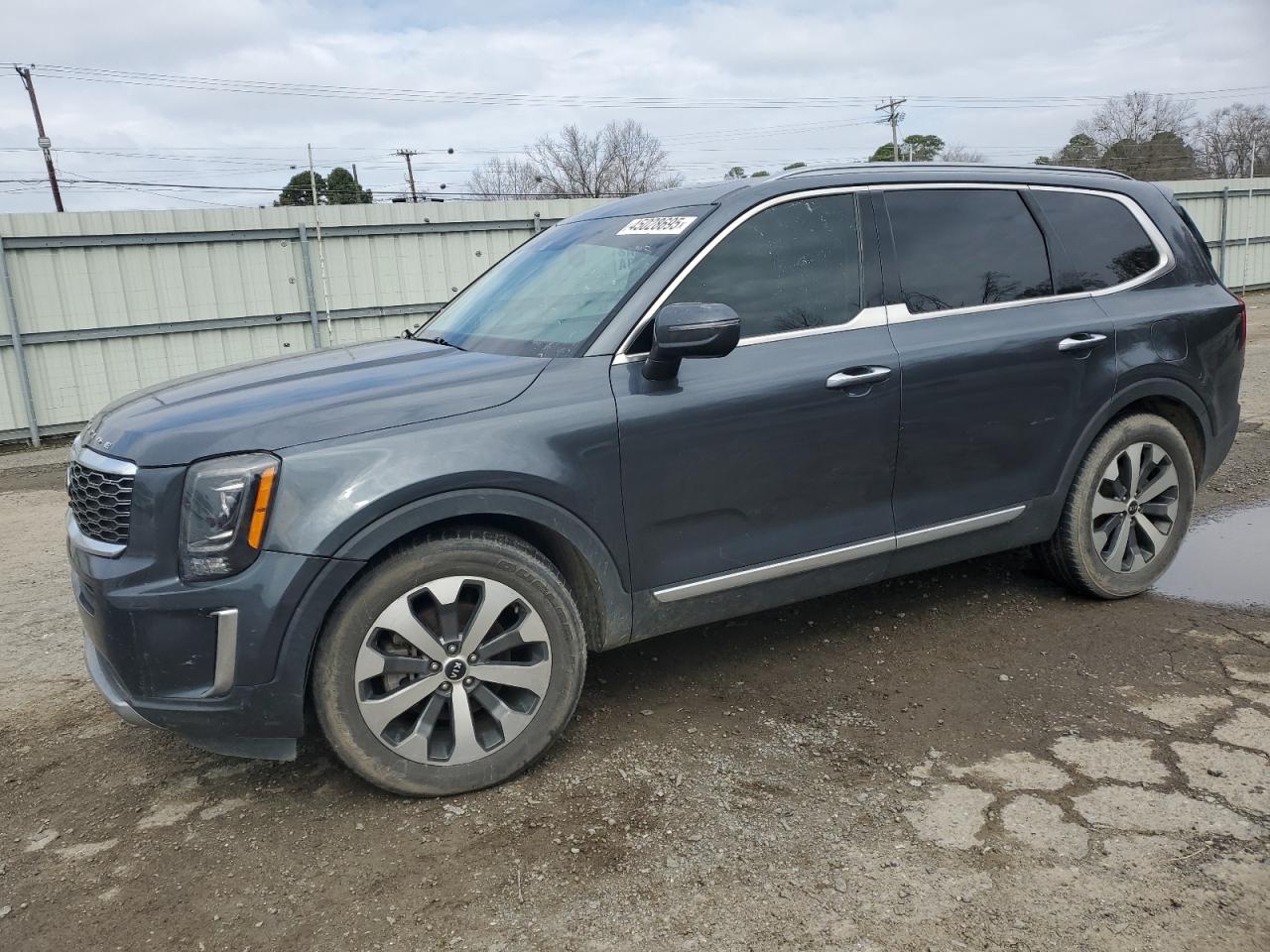 2020 Kia Telluride - Image 1