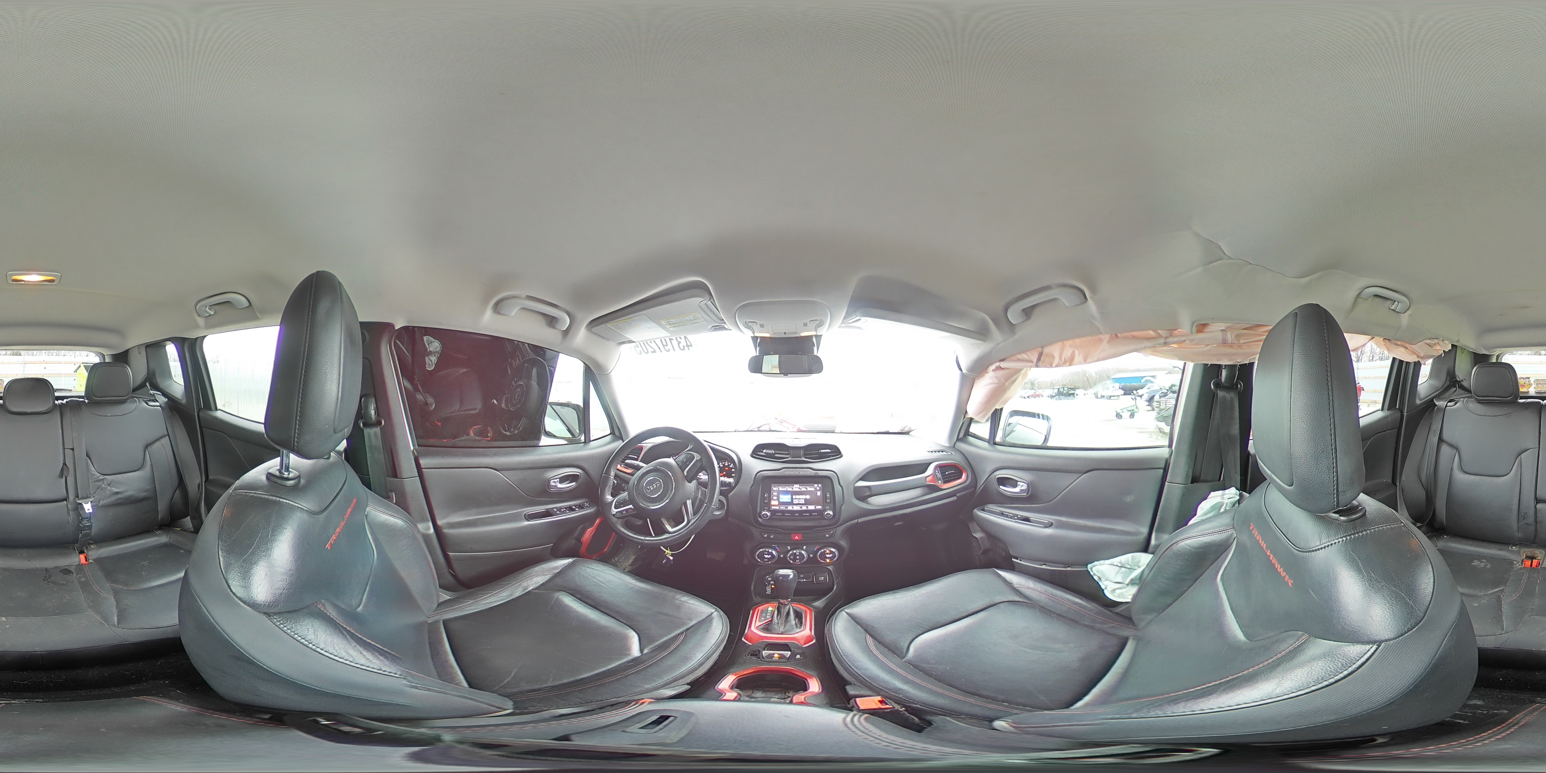 2015 Jeep Renegade - Image 14