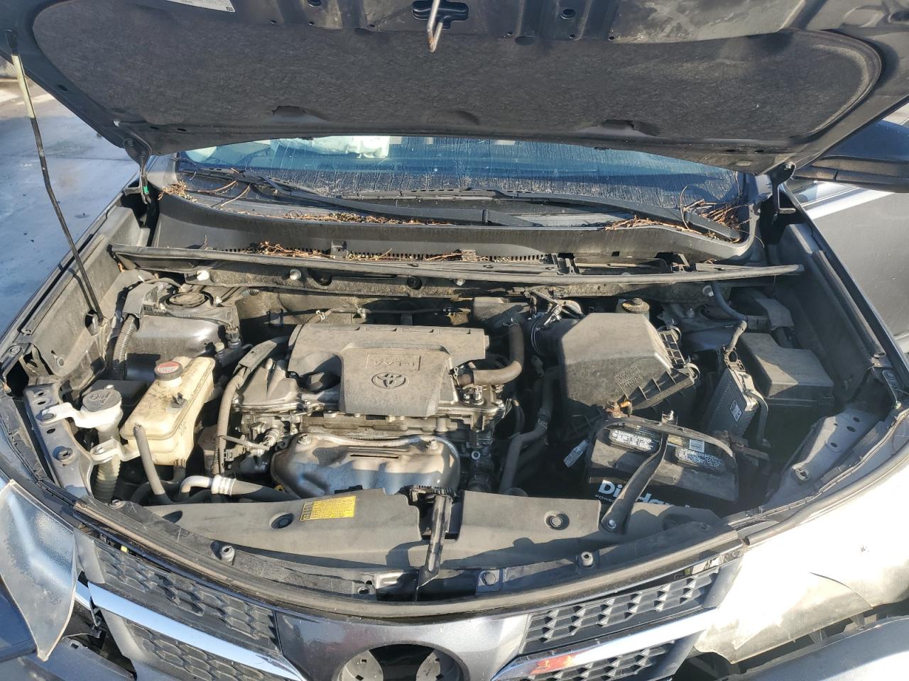 2015 Toyota RAV 4 - Image 12