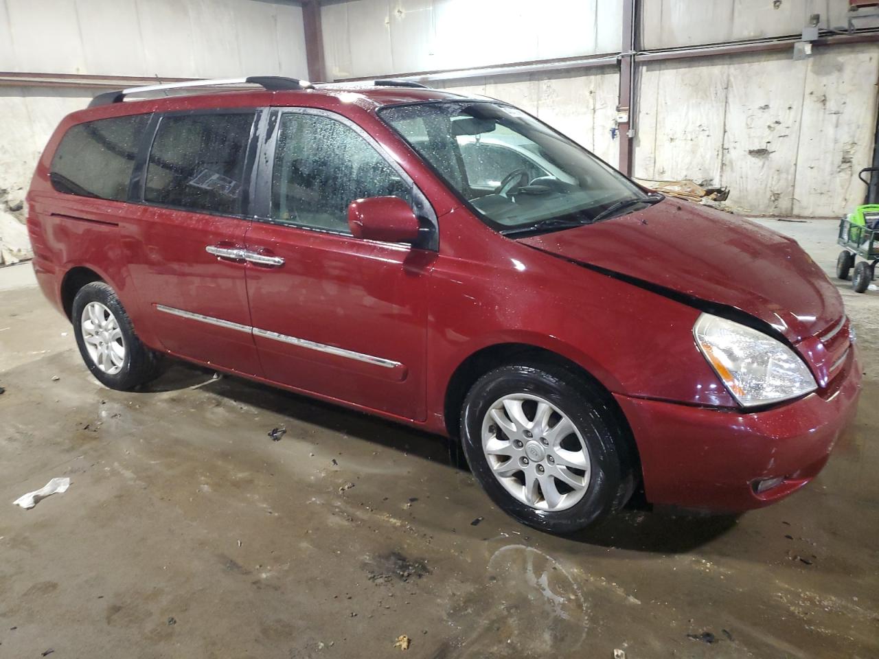 2010 Kia Sedona - Image 4