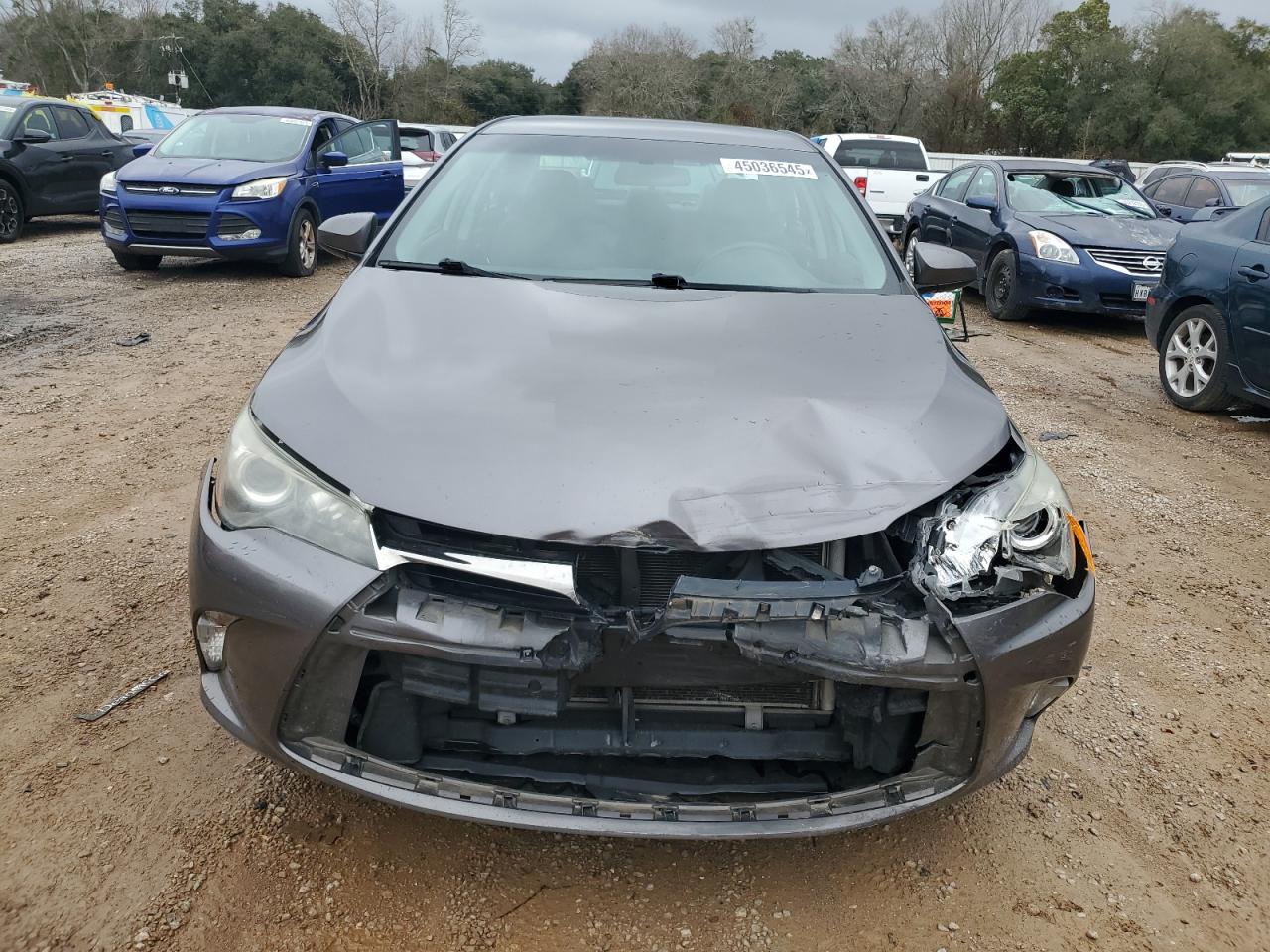 2016 Toyota Camry - Image 5