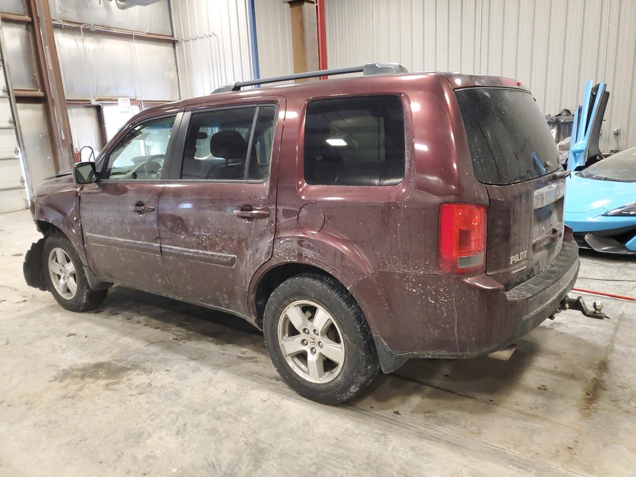 2010 Honda Pilot - Image 2