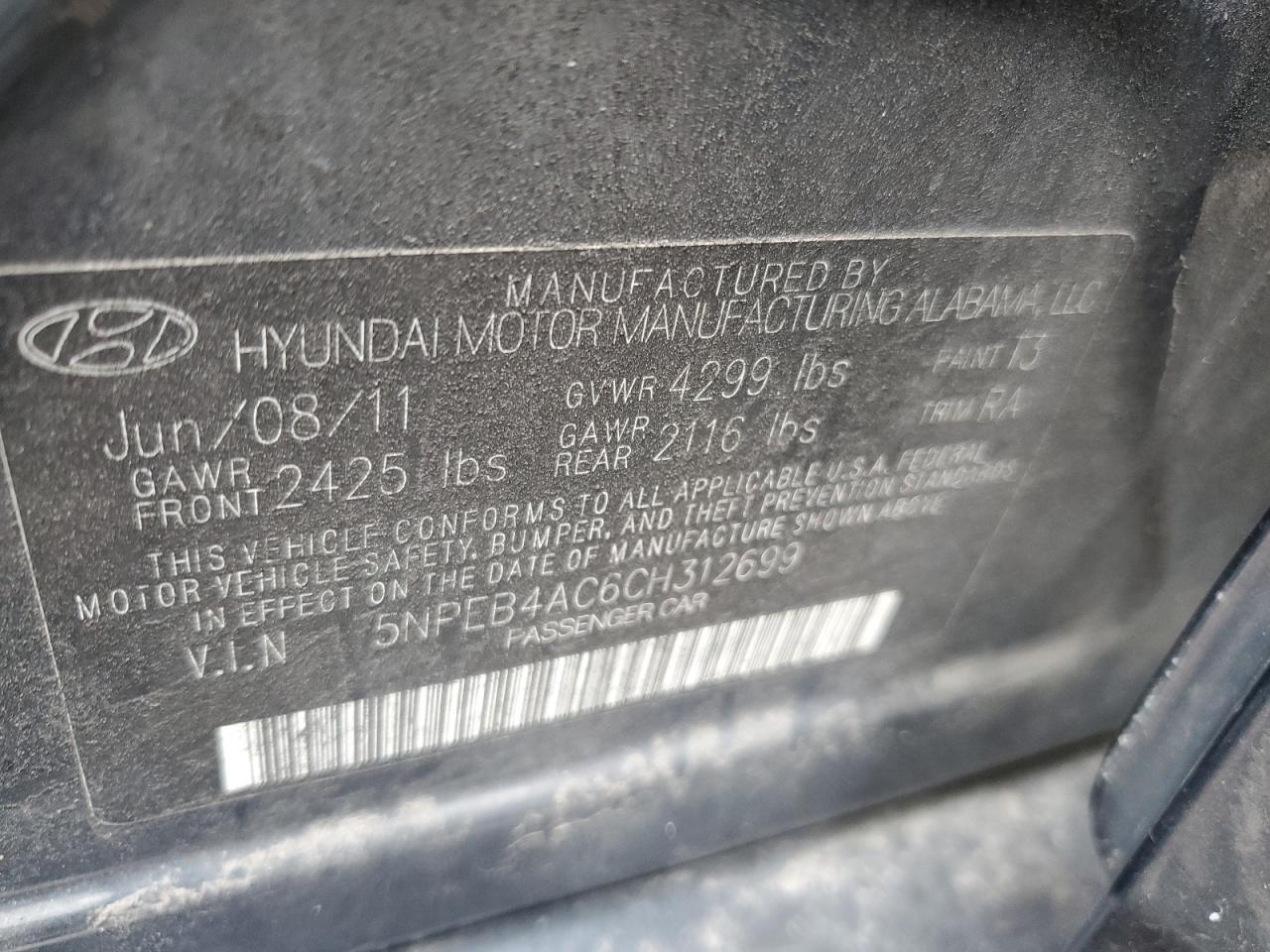 2012 Hyundai Sonata - Image 12
