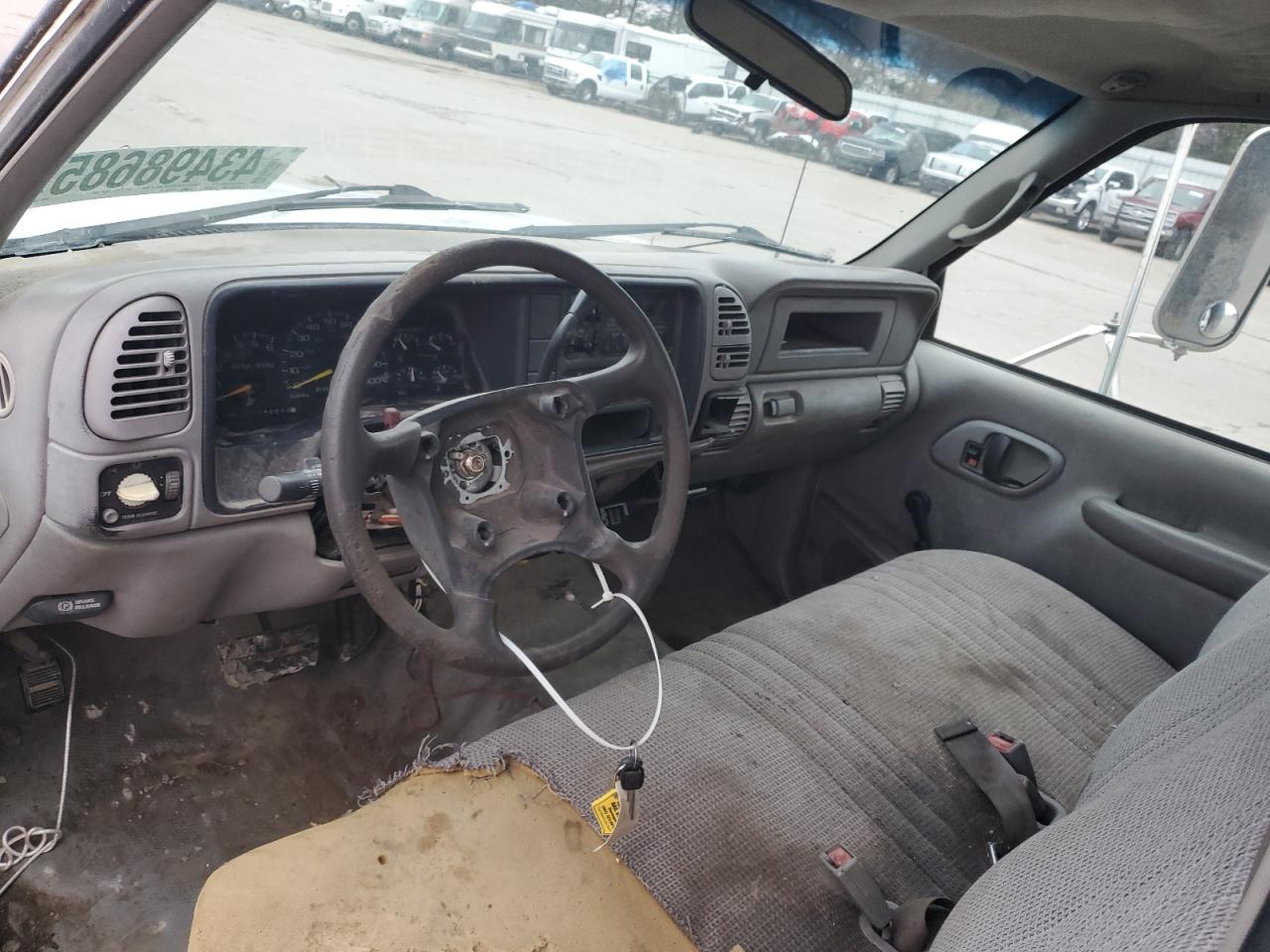 2001 GMC Sierra - Image 8