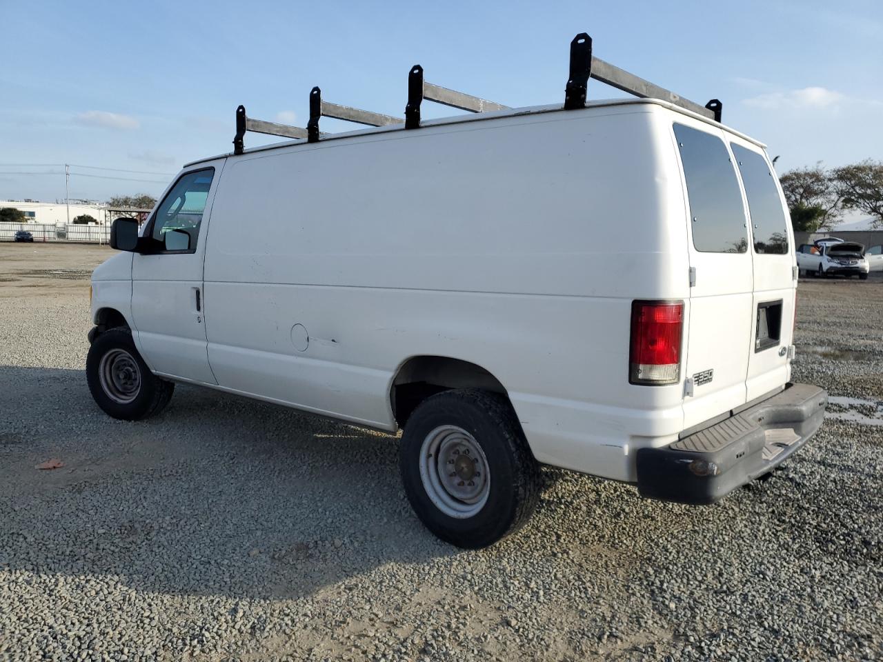 2003 Ford Econoline - Image 2