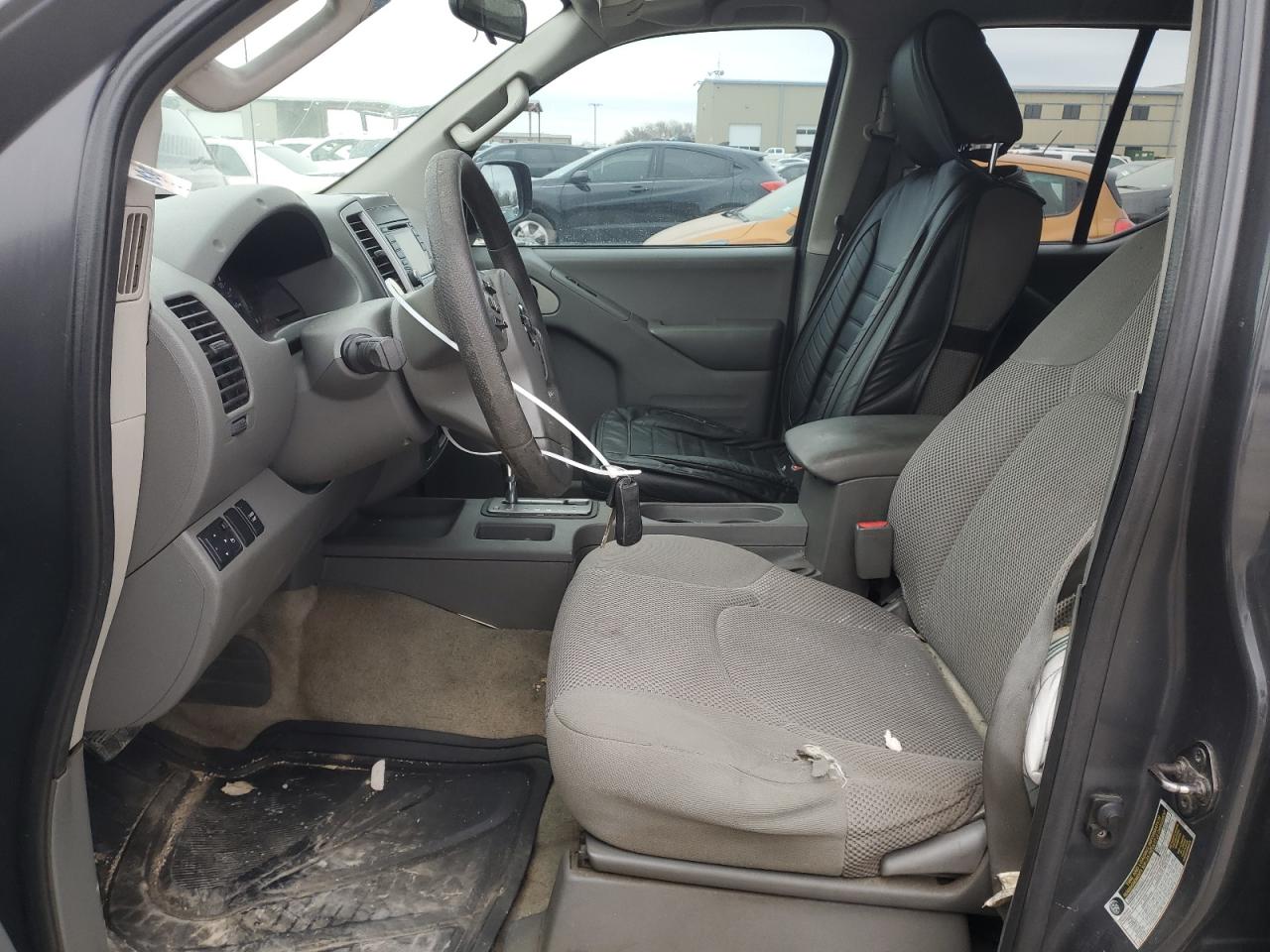 2015 Nissan Navara (Frontier) - Image 7