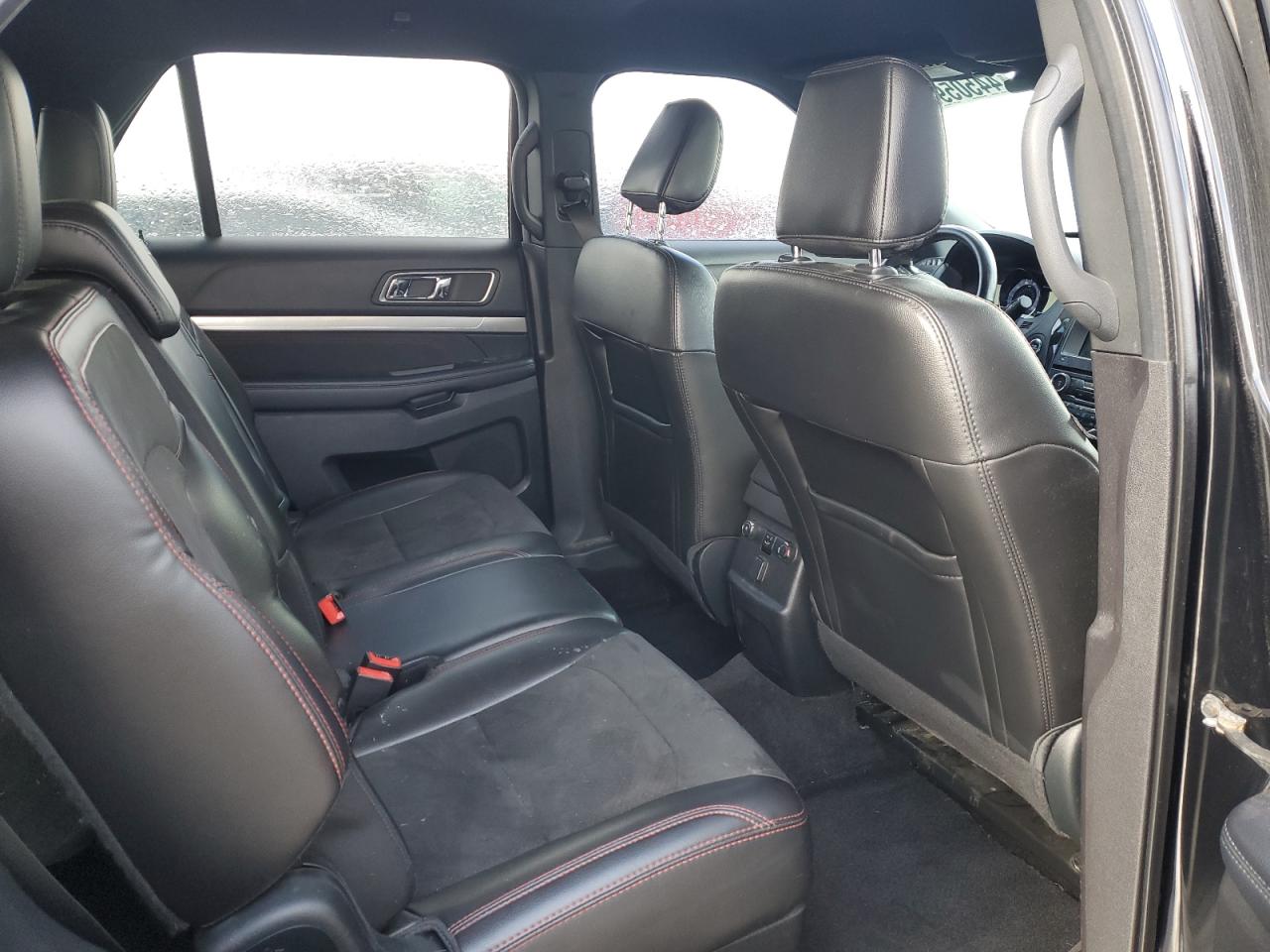 2018 Ford Explorer - Image 11