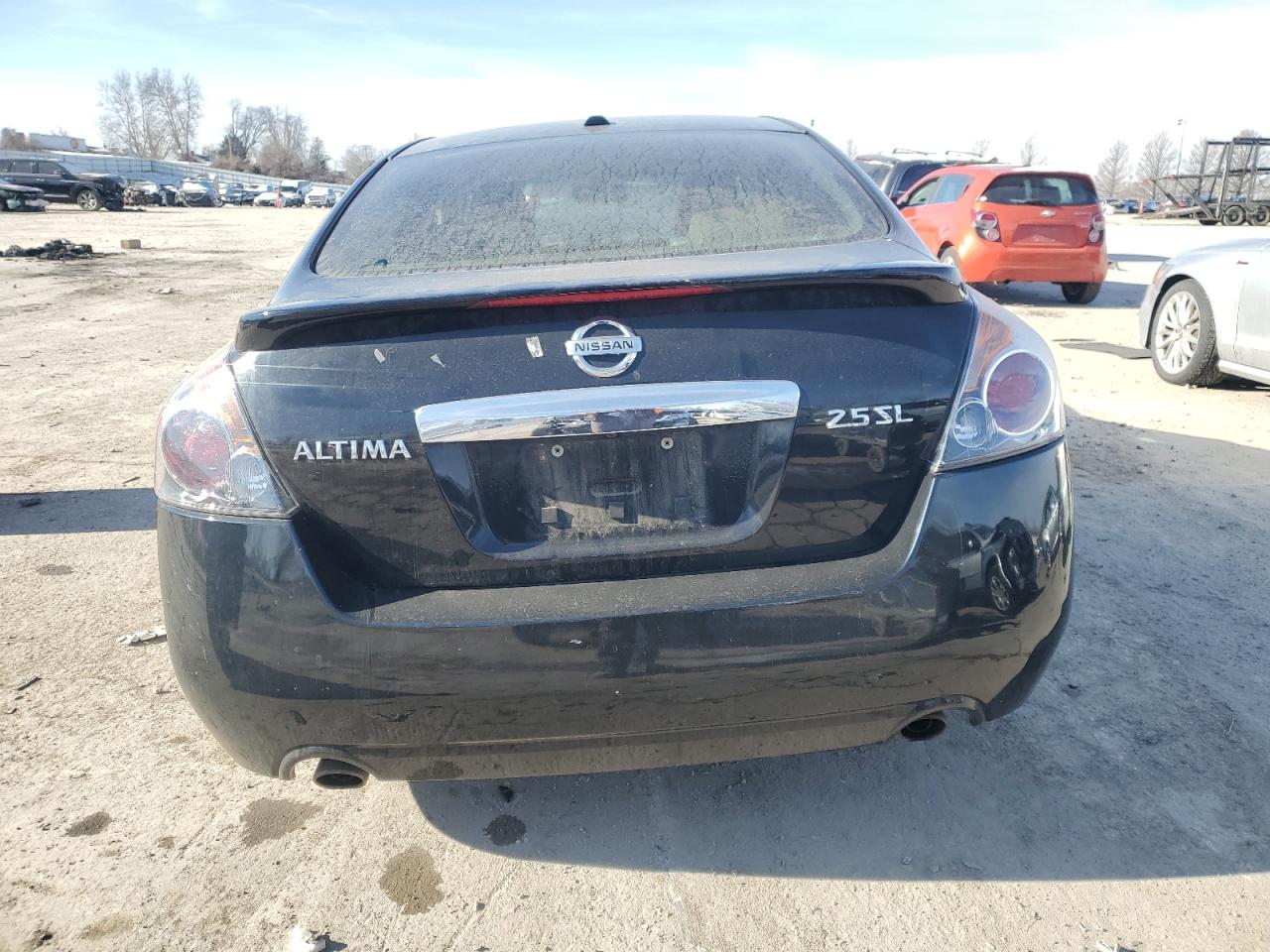2010 Nissan Altima - Image 6