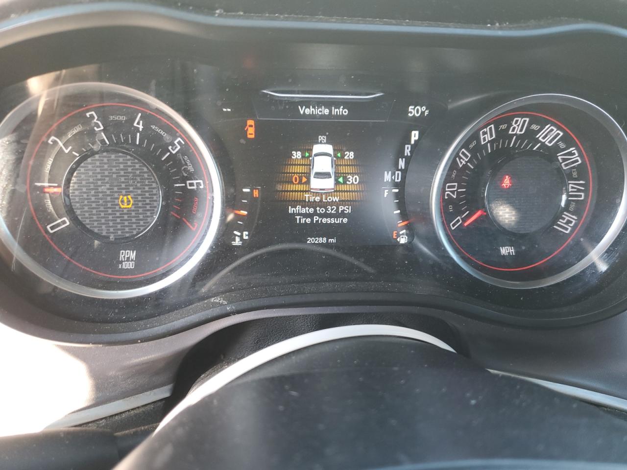 2019 Dodge Challenger - Image 9