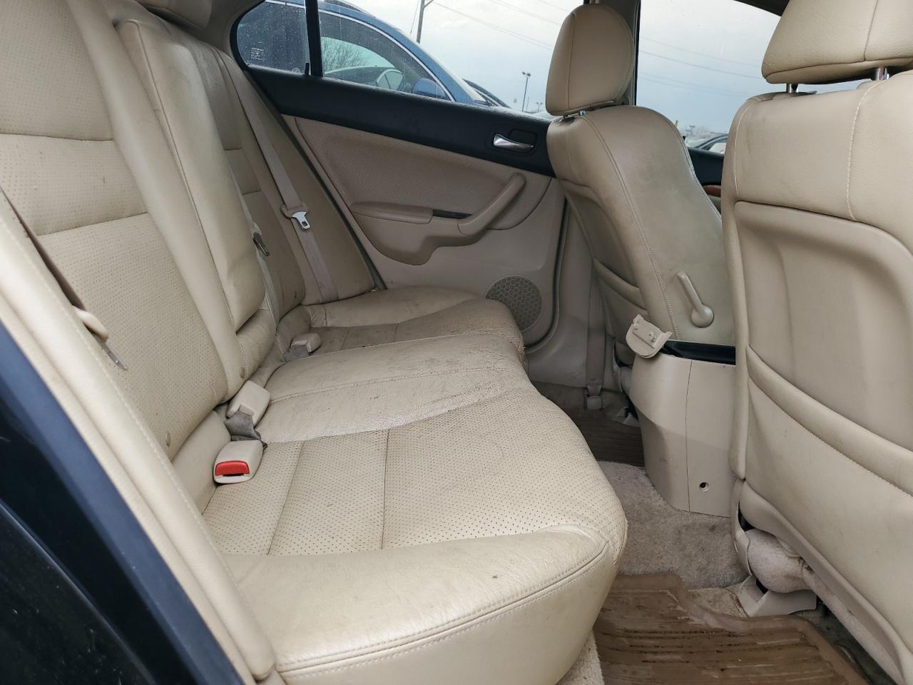 2005 Acura TSX - Image 10