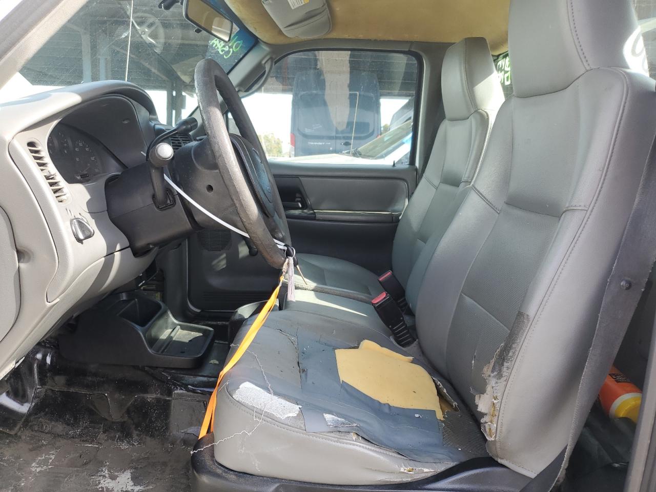 2004 Ford Ranger - Image 7
