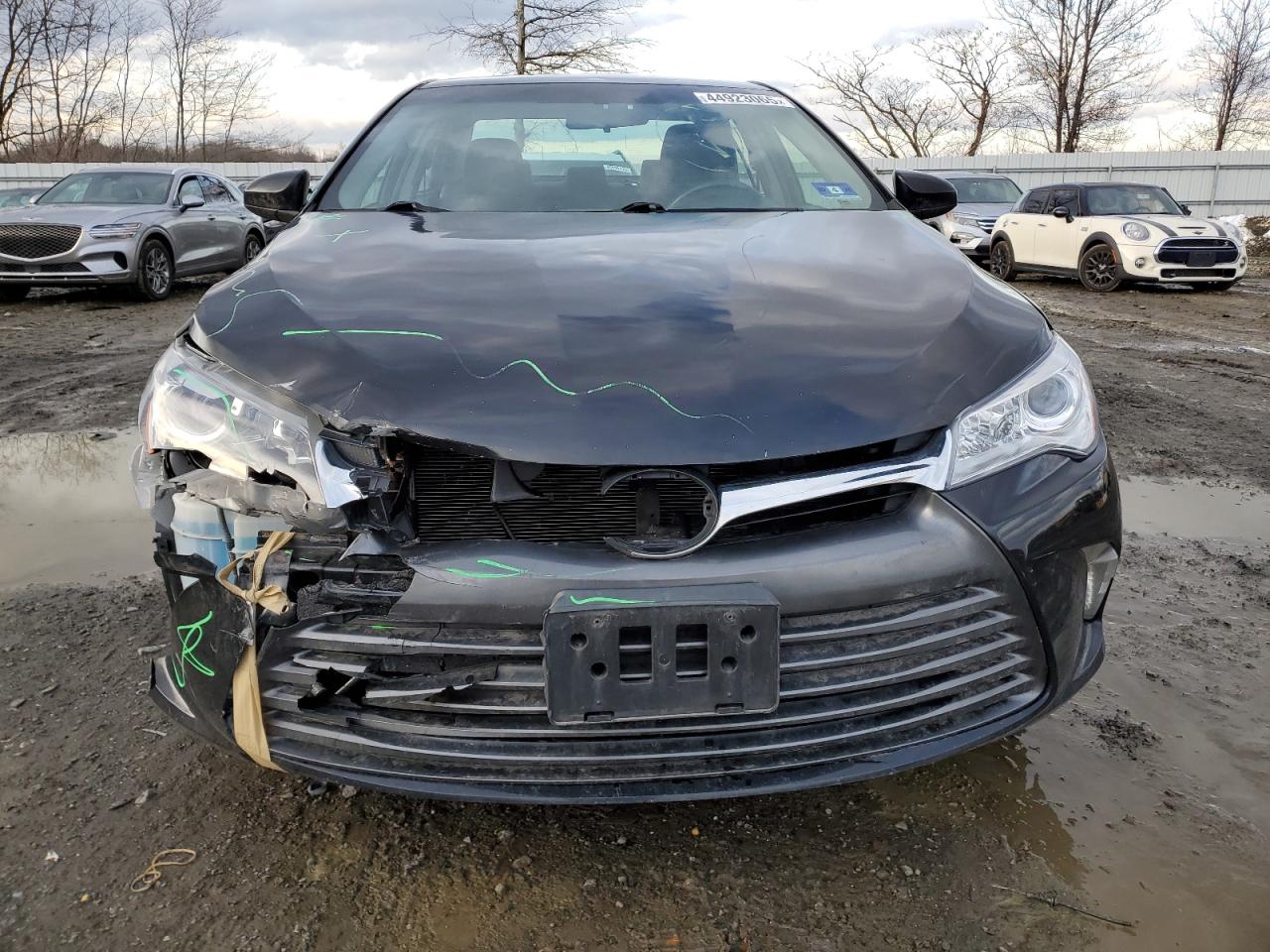 2016 Toyota Camry - Image 5